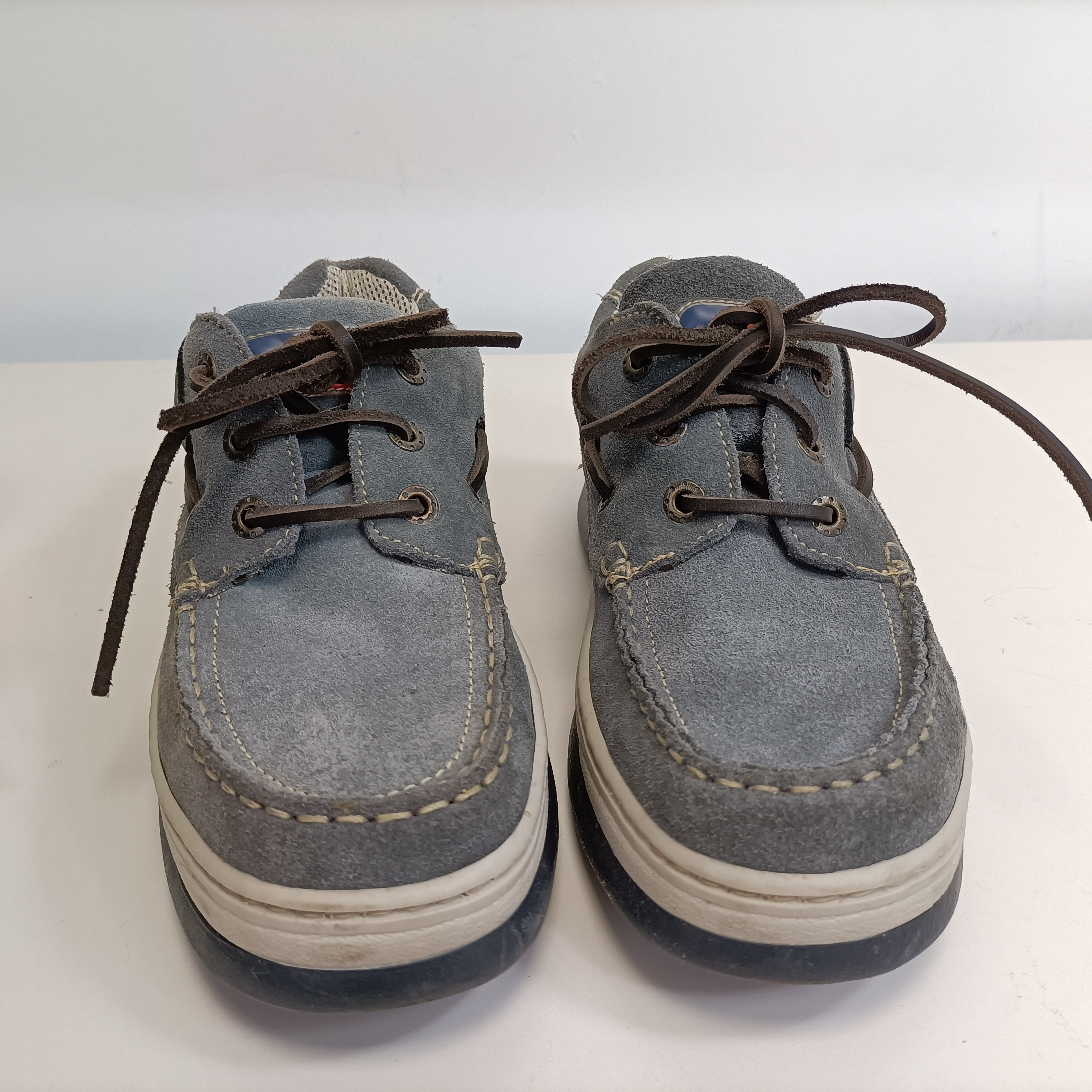 Voir photo 2 de Basket Made in France - Coast Guard - T 39 - gris bleu - chaussure bateau homme printemps été Basket Made in France - Coast Guard - T 39 - gris bleu - chaussure bateau homme printemps été Très bon état reconditionné photo 2