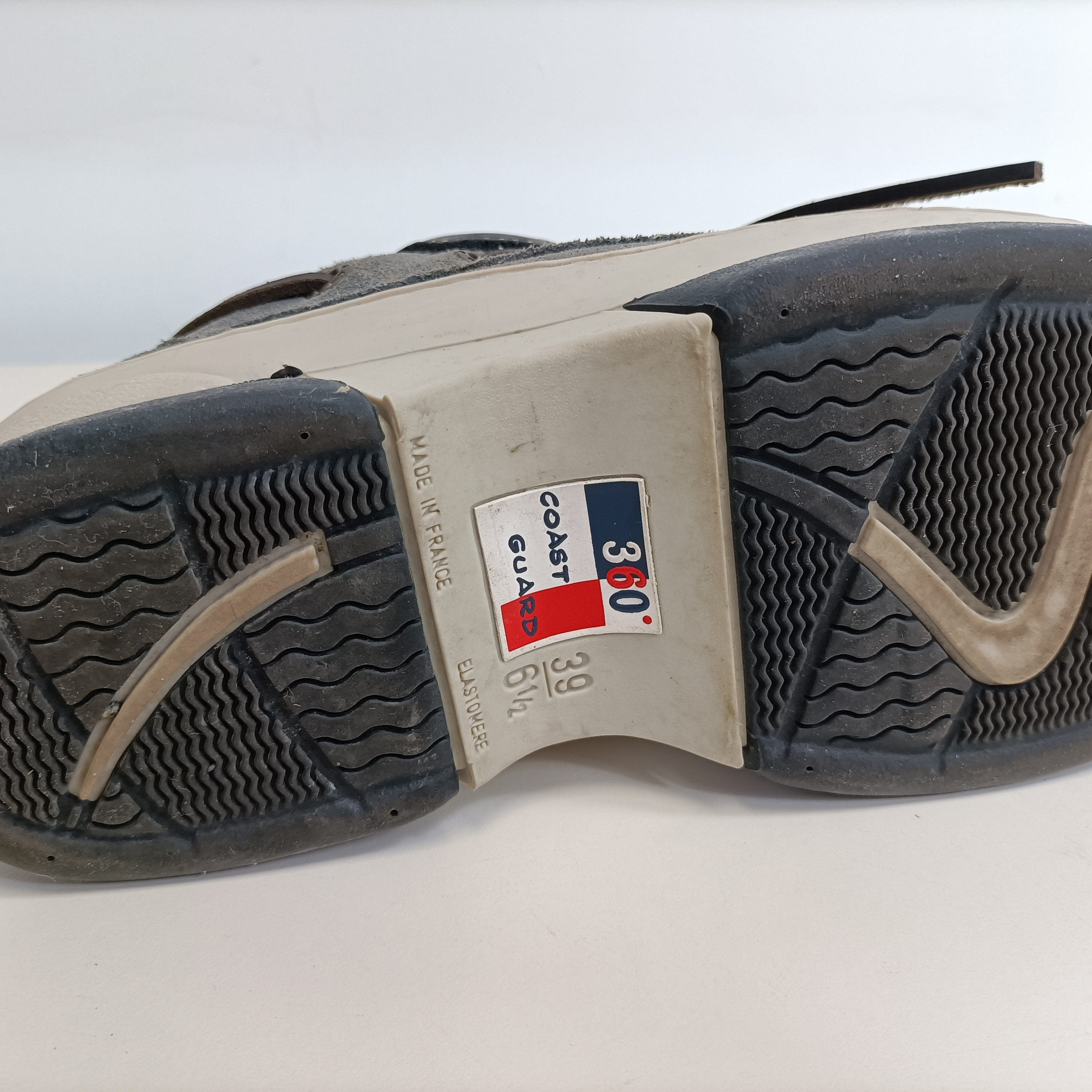 Voir photo 6 de Basket Made in France - Coast Guard - T 39 - gris bleu - chaussure bateau homme printemps été Basket Made in France - Coast Guard - T 39 - gris bleu - chaussure bateau homme printemps été Très bon état reconditionné photo 6
