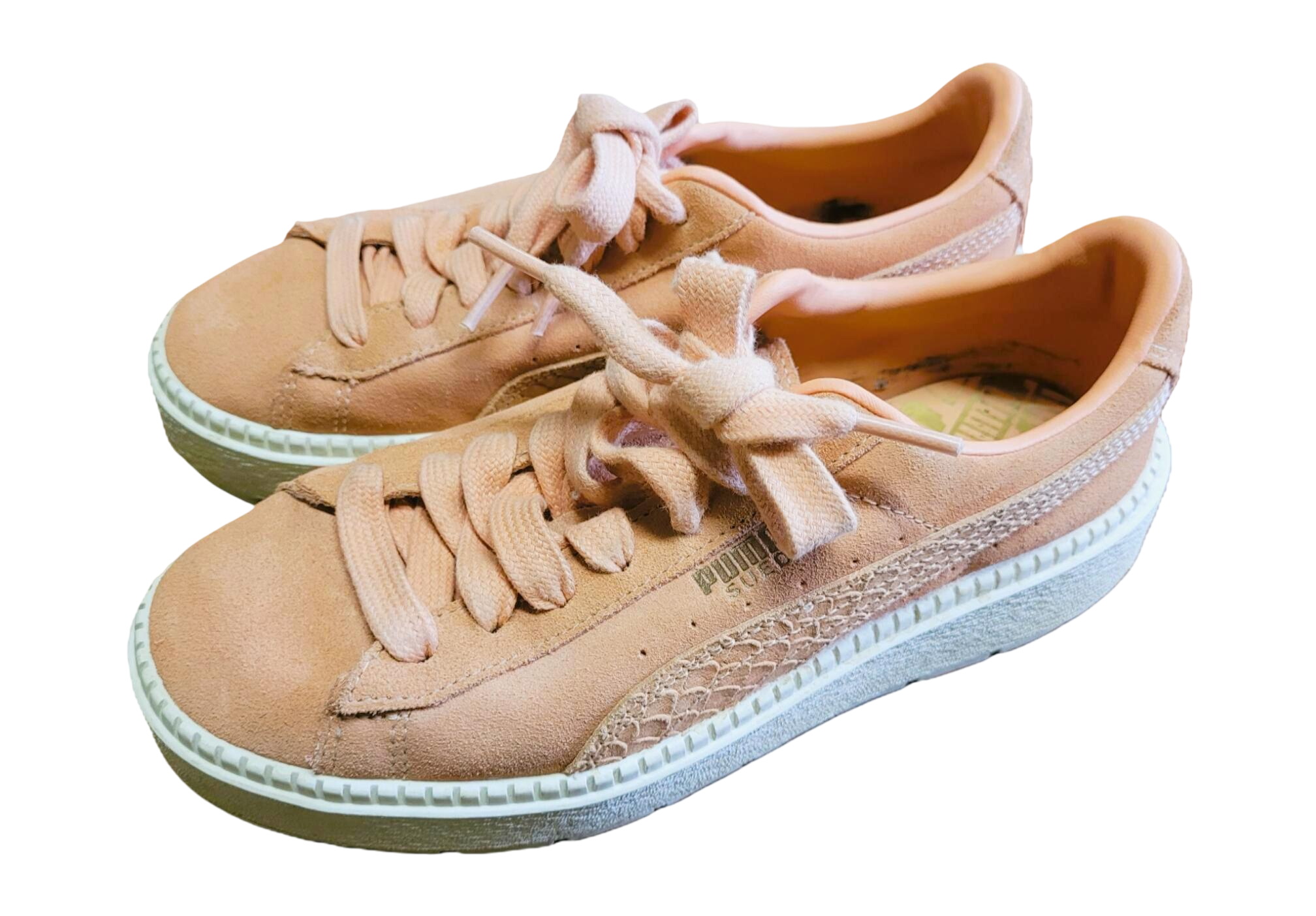 Acheter Baskets basses Puma Suede "Trace Animal" couleur rose "Peacot", pointure 37 Bon état - 10,00 € Baskets basses Puma Suede "Trace Animal" couleur rose "Peacot", pointure 37 Bon état reconditionné disponible sur Label Emmaüs