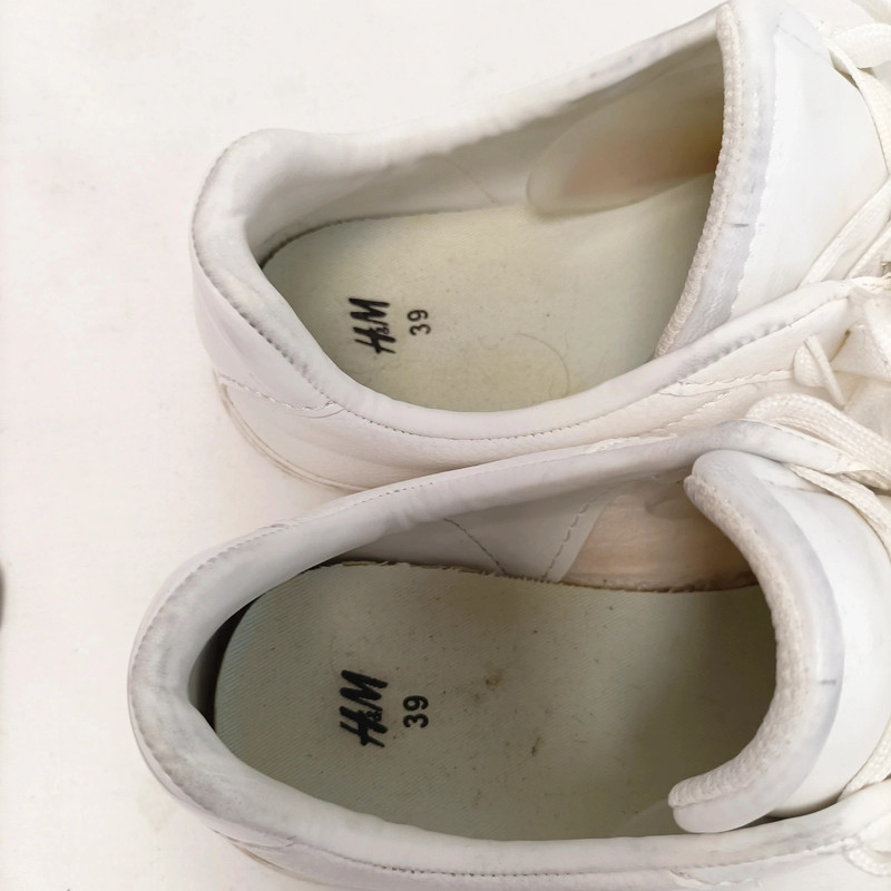 Voir photo 6 de Baskets blanches H&M taille 39 Baskets blanches H&M taille 39 Bon état reconditionné photo 6