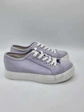 Baskets lilas eram de seconde main Bon état - 15,00 € Baskets lilas eram de seconde main Bon état Eram reconditionné disponible sur Claquettes Market