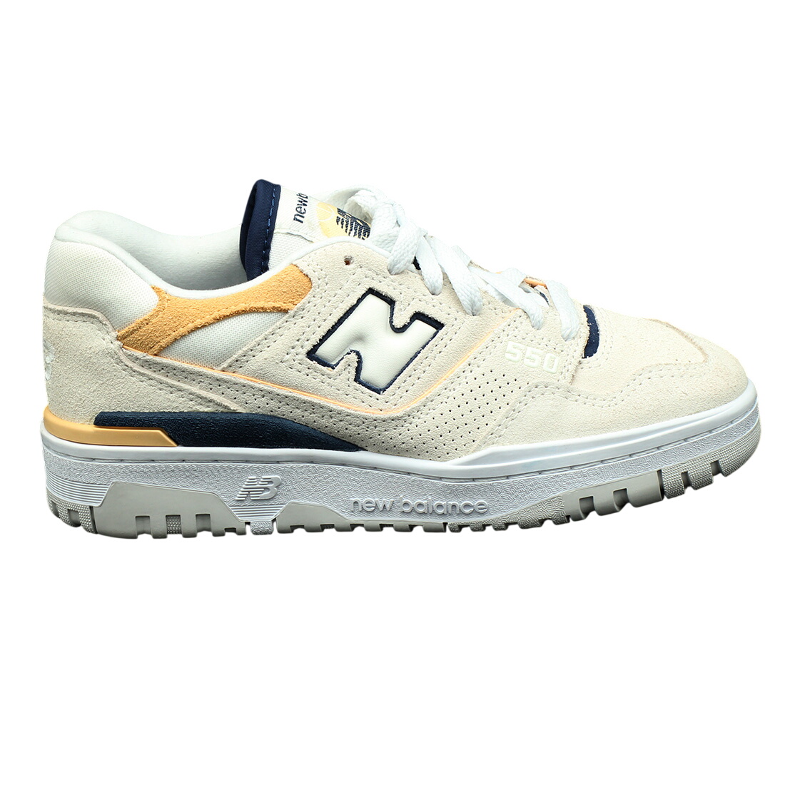 Baskets T35 New Balance BBW550AB - jamais portées Parfait état - 40,00 € Baskets T35 New Balance BBW550AB - jamais portées Parfait état reconditionné disponible sur Label Emmaüs