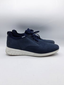 Baskets TIMBERLAND bleues de seconde main - 30,00 € Baskets TIMBERLAND bleues de seconde main reconditionné disponible sur Claquettes Market