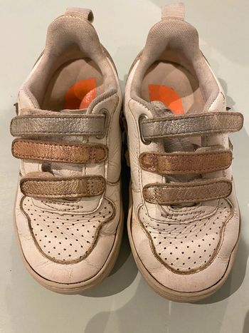 Baskets Veja  enfant Bon état reconditionné (offre indisponible)