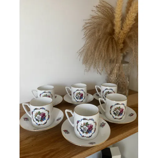 Bel Ensemble De 6 Tasses Et Soucoupes Porcelaine Fleurie Allemande Bavaria occasion reconditionné disponible sur Rakuten