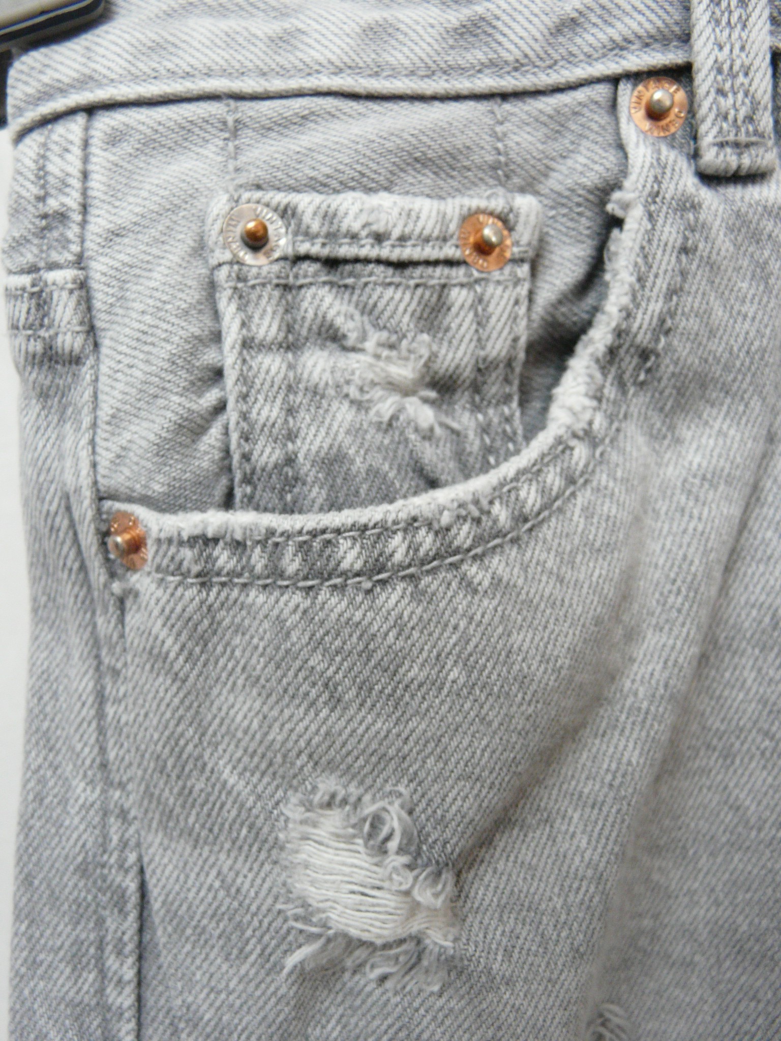Voir photo 3 de BF108 - Mini short - Stradivarius - Taille 32 BF108 - Mini short - Stradivarius - Taille 32 Très bon état reconditionné photo 3