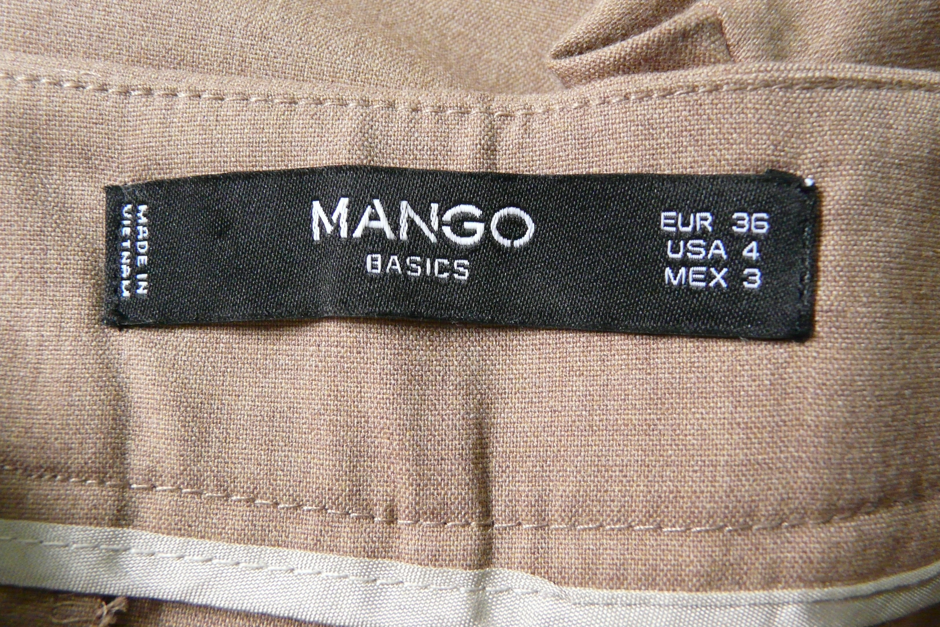 Voir photo 7 de BF141 - Chino léger - Mango Basics - Taille 36 BF141 - Chino léger - Mango Basics - Taille 36 Très bon état reconditionné photo 7