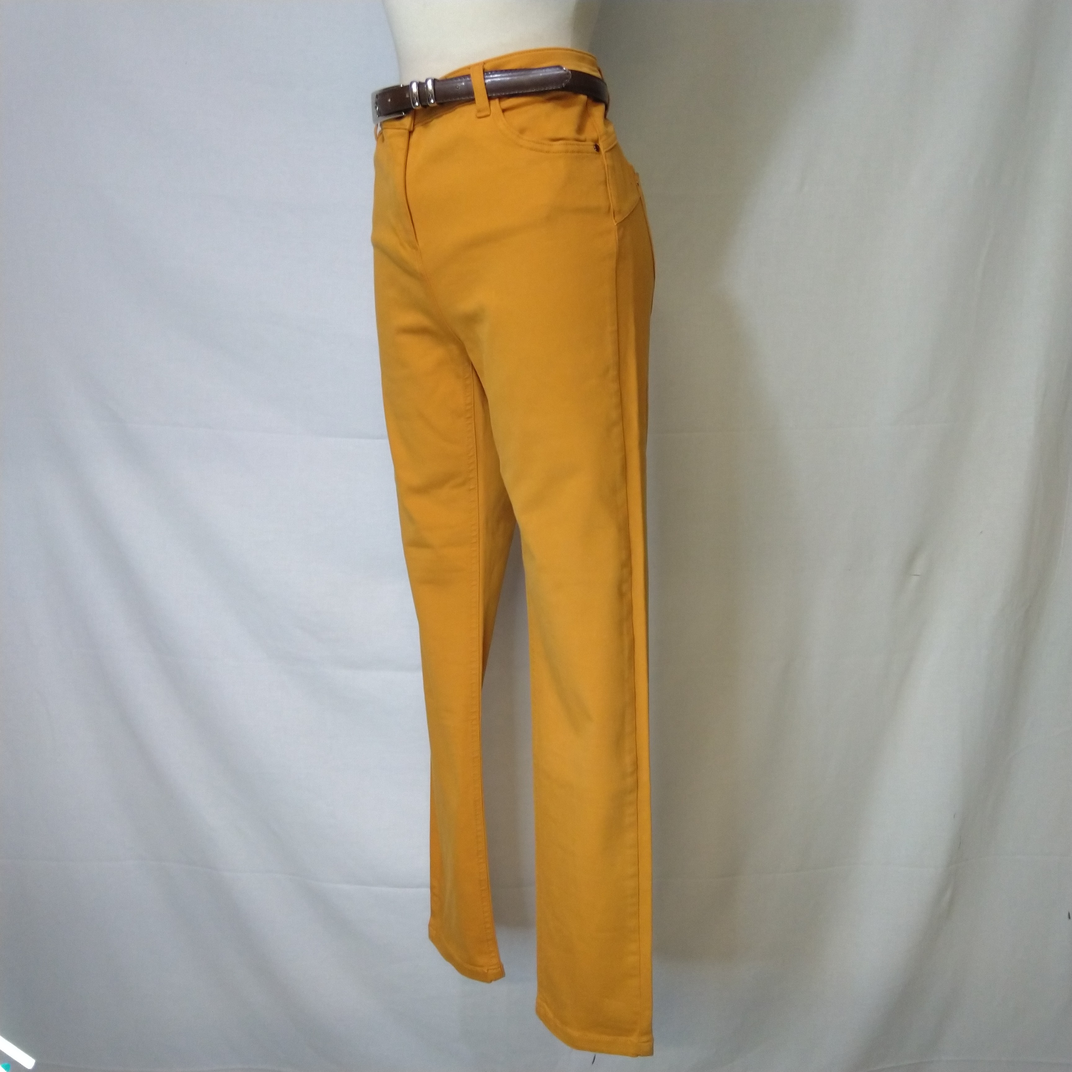 Voir photo 3 de BF308 - Jean slim - Bréal - Taille 40 BF308 - Jean slim - Bréal - Taille 40 Très bon état reconditionné photo 3