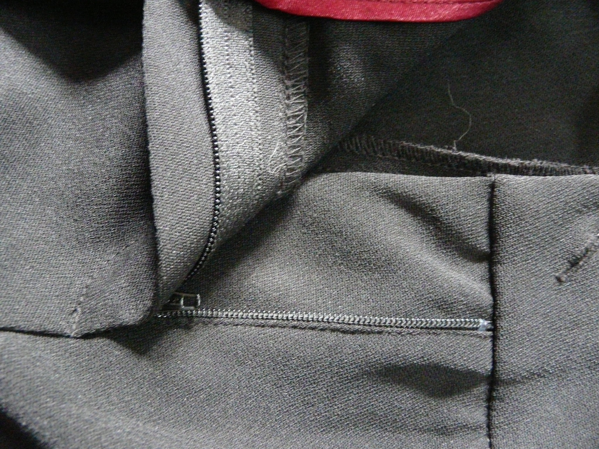 Voir photo 4 de BF41 - Pantalon cigarette - Etam - Taille 34 BF41 - Pantalon cigarette - Etam - Taille 34 Très bon état reconditionné photo 4