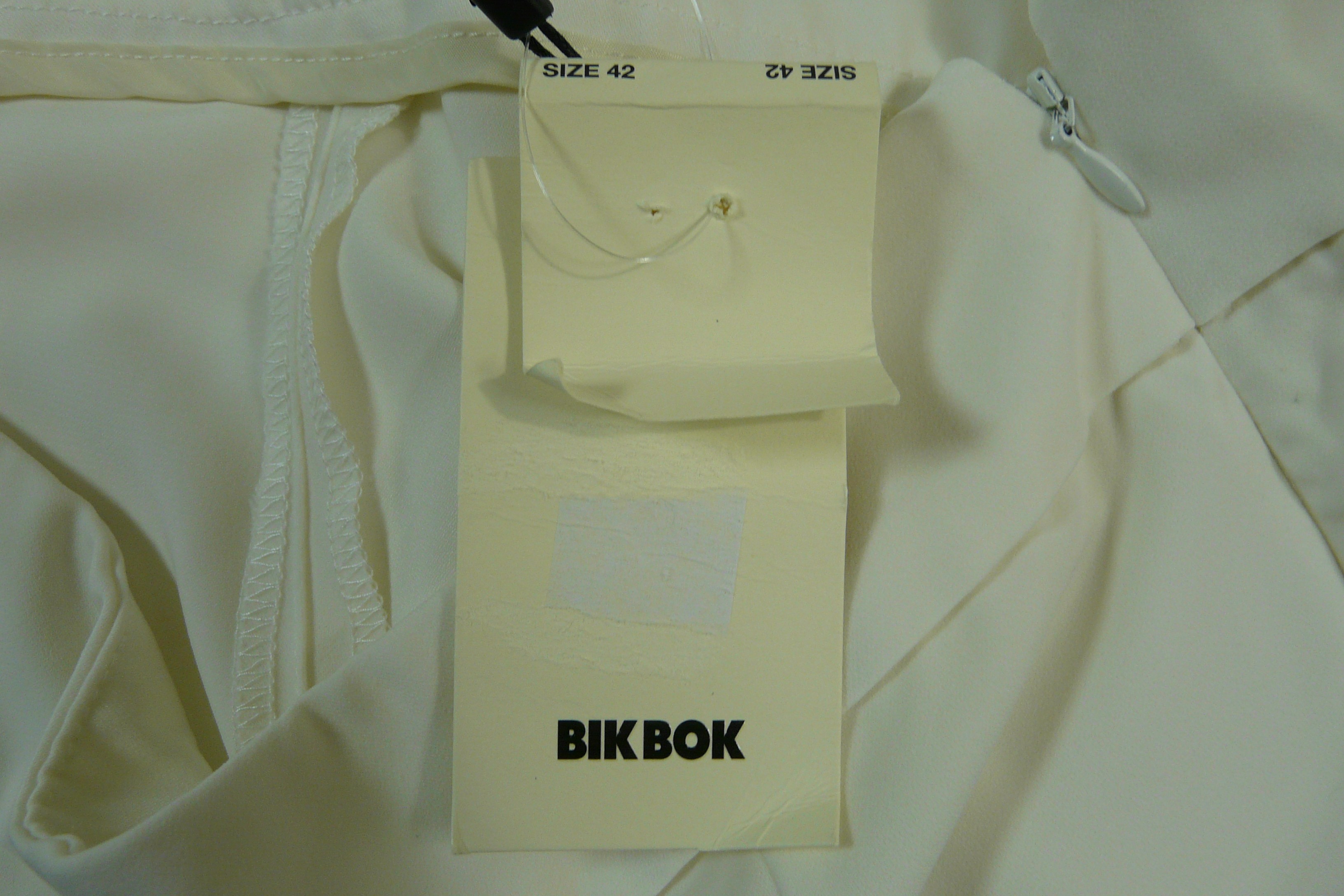 Voir photo 7 de BF86 - Pantalon fluide - Bik Bok - Taille 42 BF86 - Pantalon fluide - Bik Bok - Taille 42 Parfait état reconditionné photo 7