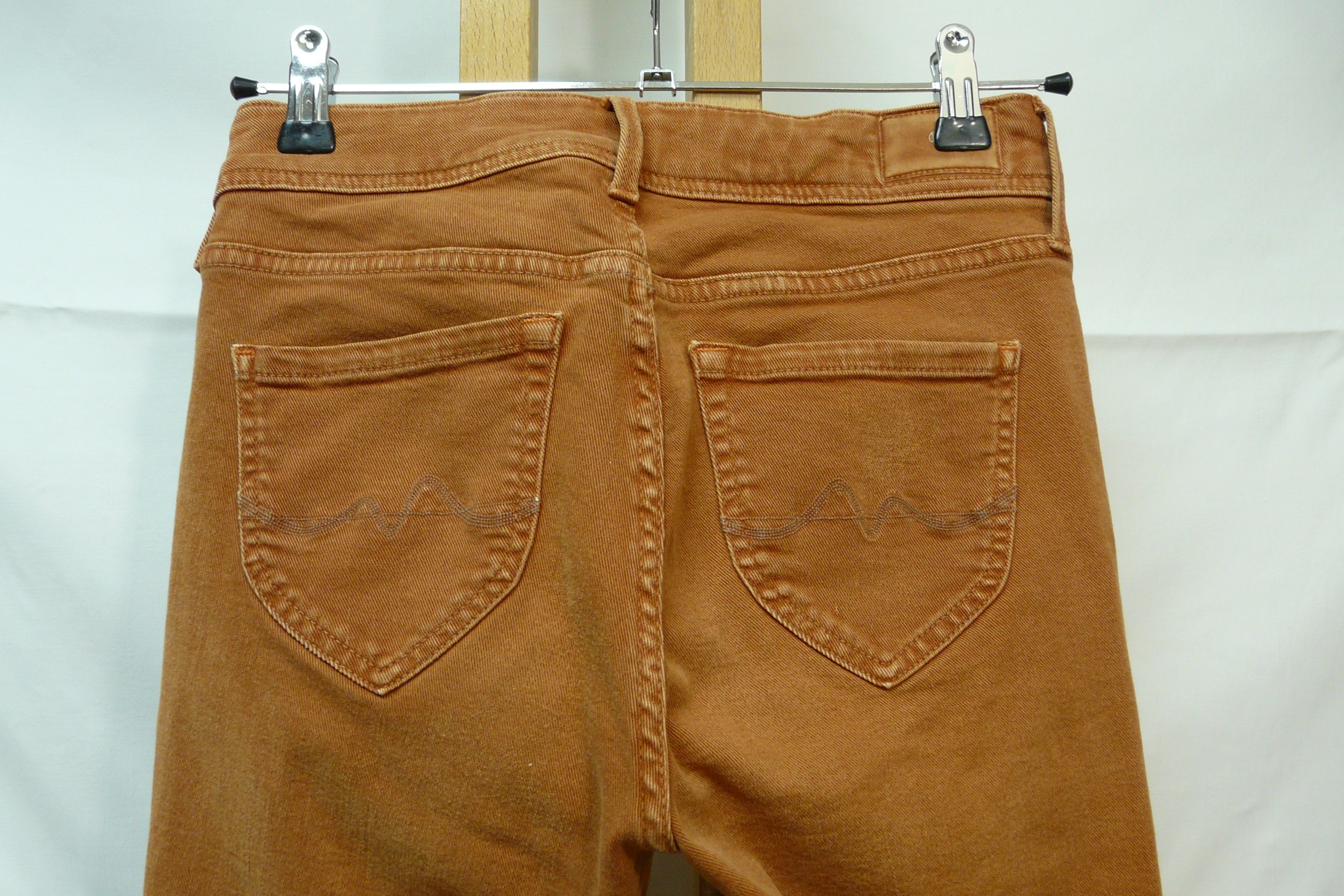 Voir photo 4 de BF92 - Jean flare taille haute - Pepe Jeans - Taille 36 BF92 - Jean flare taille haute - Pepe Jeans - Taille 36 Bon état reconditionné photo 4