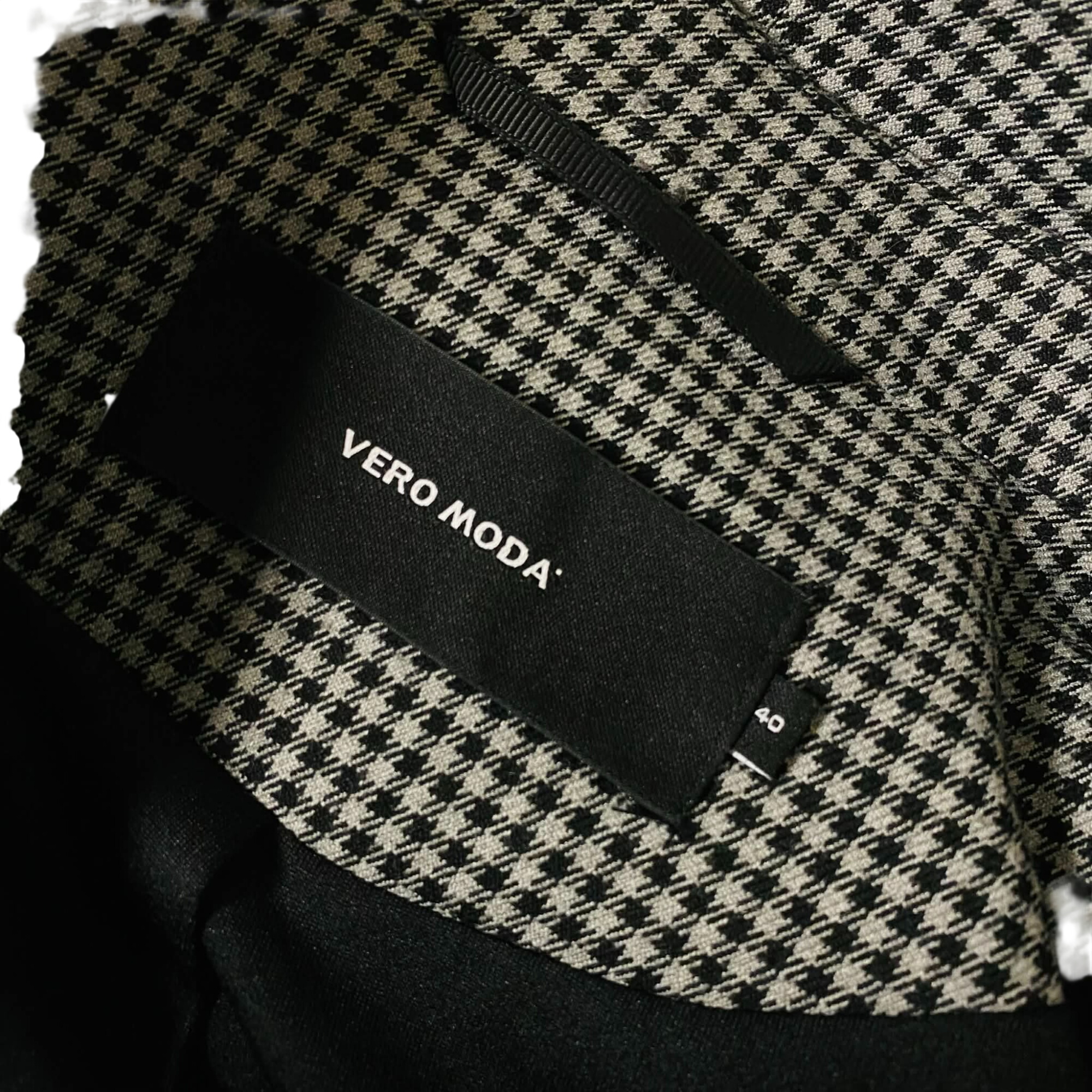 Voir photo 5 de Blazer Femme - VERO MODA - 40 Blazer Femme - VERO MODA - 40 Bon état reconditionné photo 5