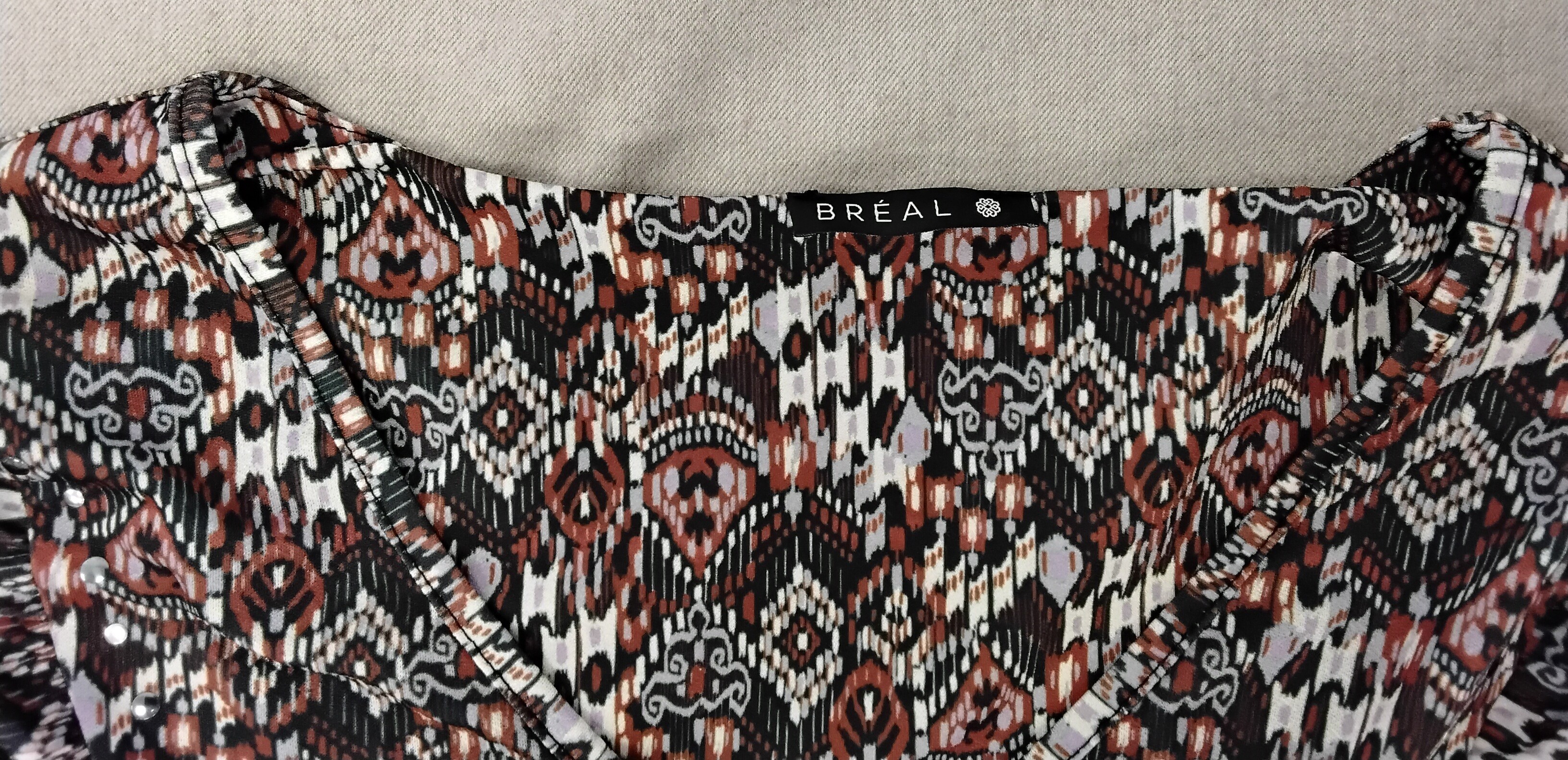 Voir photo 3 de Blouse Bréal Taille 38 Blouse Bréal Taille 38 Bon état reconditionné photo 3