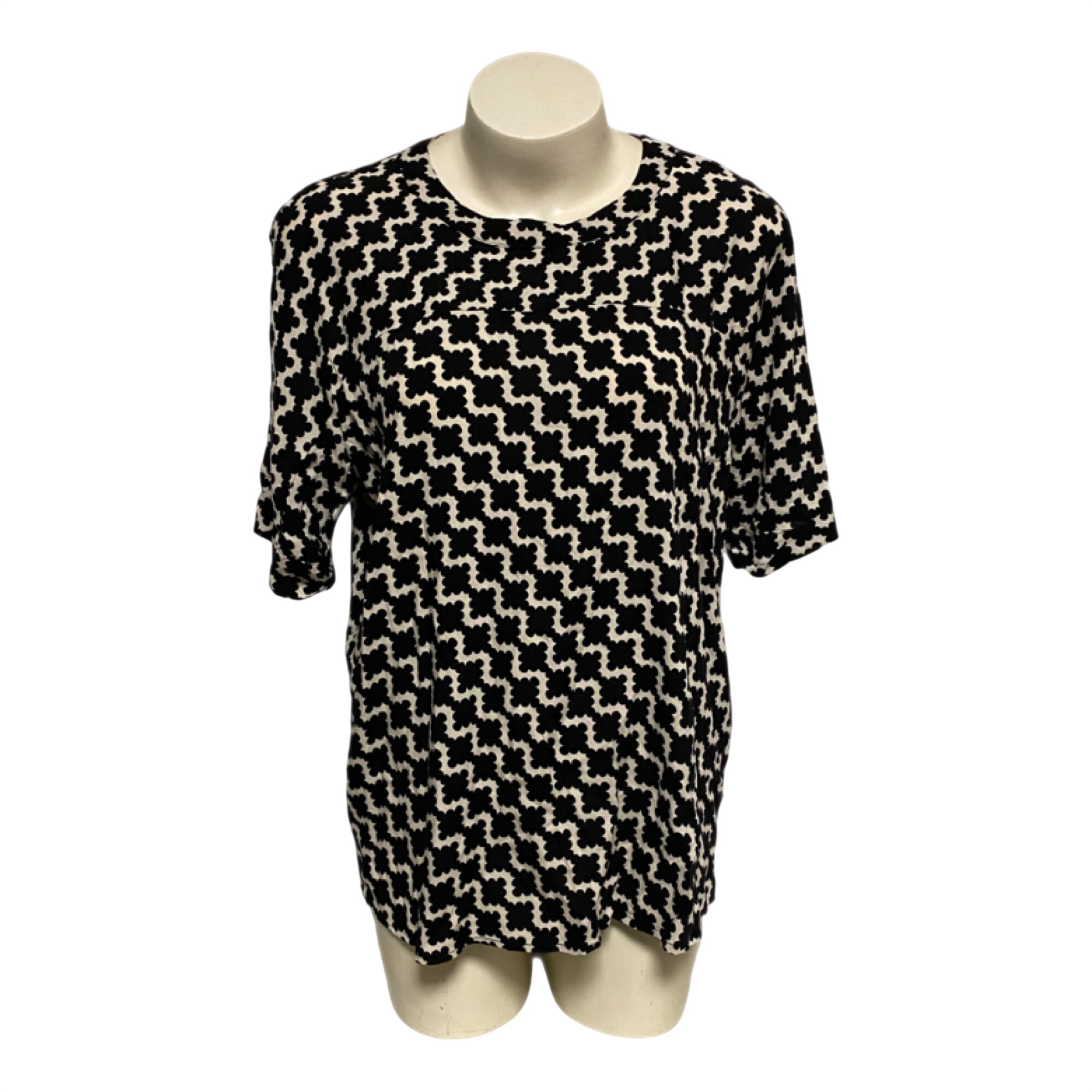 Acheter Blouse Femme à Manches Courtes - ESPRIT - 46 Très bon état - 11,00 € Blouse Femme à Manches Courtes - ESPRIT - 46 Très bon état reconditionné disponible sur Label Emmaüs