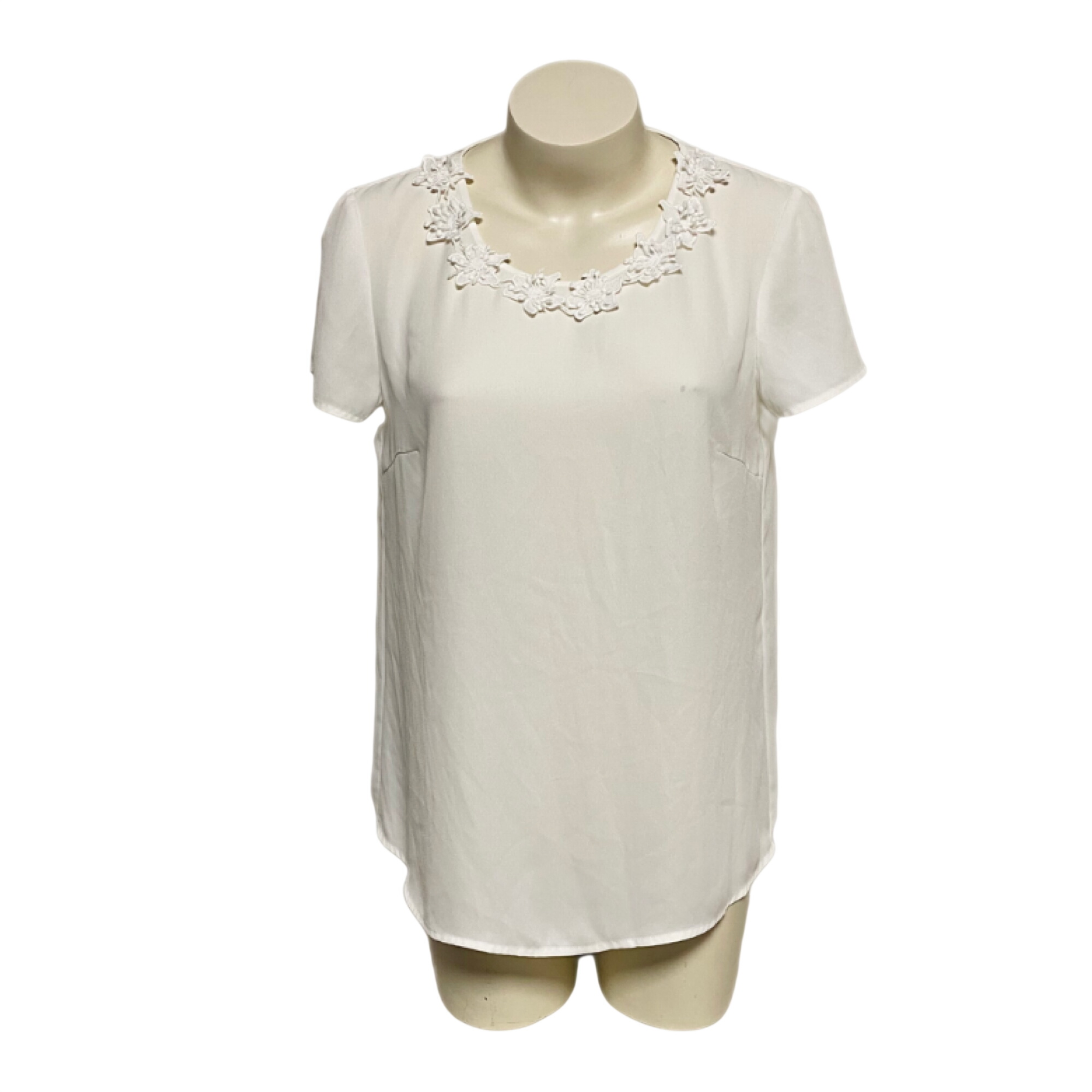 Acheter Blouse femme à manches courtes - S.Oliver - 40 Très bon état - 11,00 € Blouse femme à manches courtes - S.Oliver - 40 Très bon état reconditionné disponible sur Label Emmaüs
