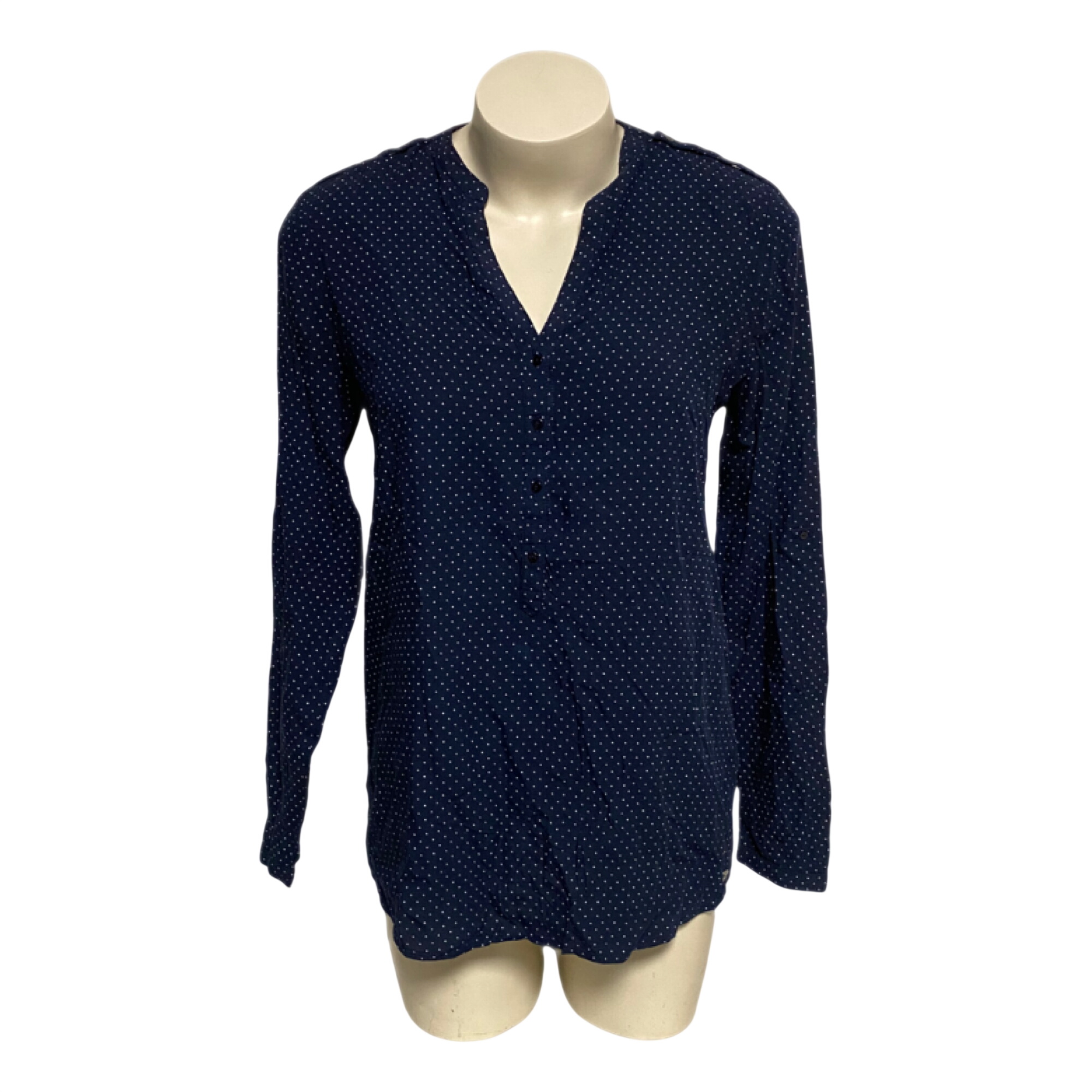 Acheter Blouse Femme à Manches Longues - ESPRIT - 38 Très bon état - 11,00 € Blouse Femme à Manches Longues - ESPRIT - 38 Très bon état reconditionné disponible sur Label Emmaüs