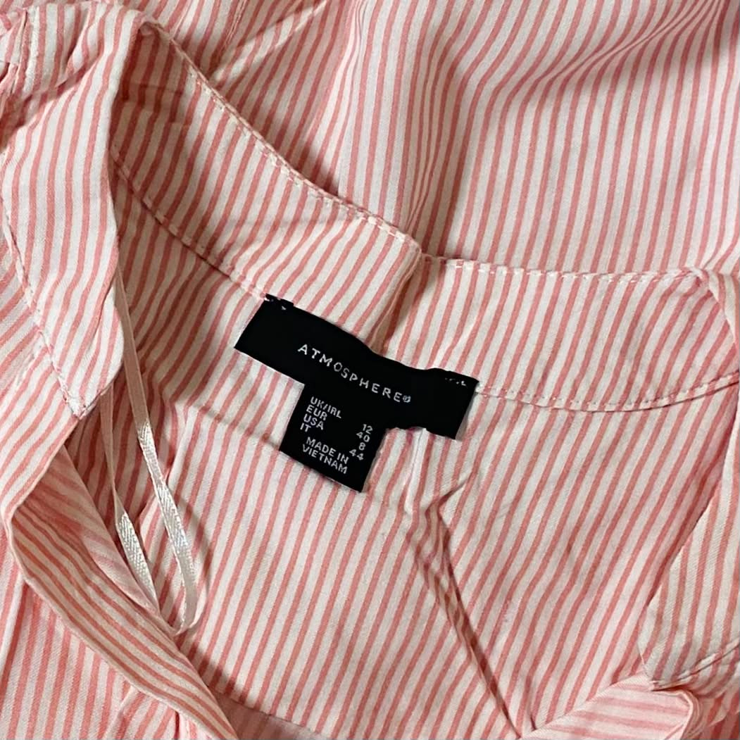 Voir photo 5 de Blouse Femme Sans Manches - ATMOSPHERE - 40 Blouse Femme Sans Manches - ATMOSPHERE - 40 Très bon état reconditionné photo 5