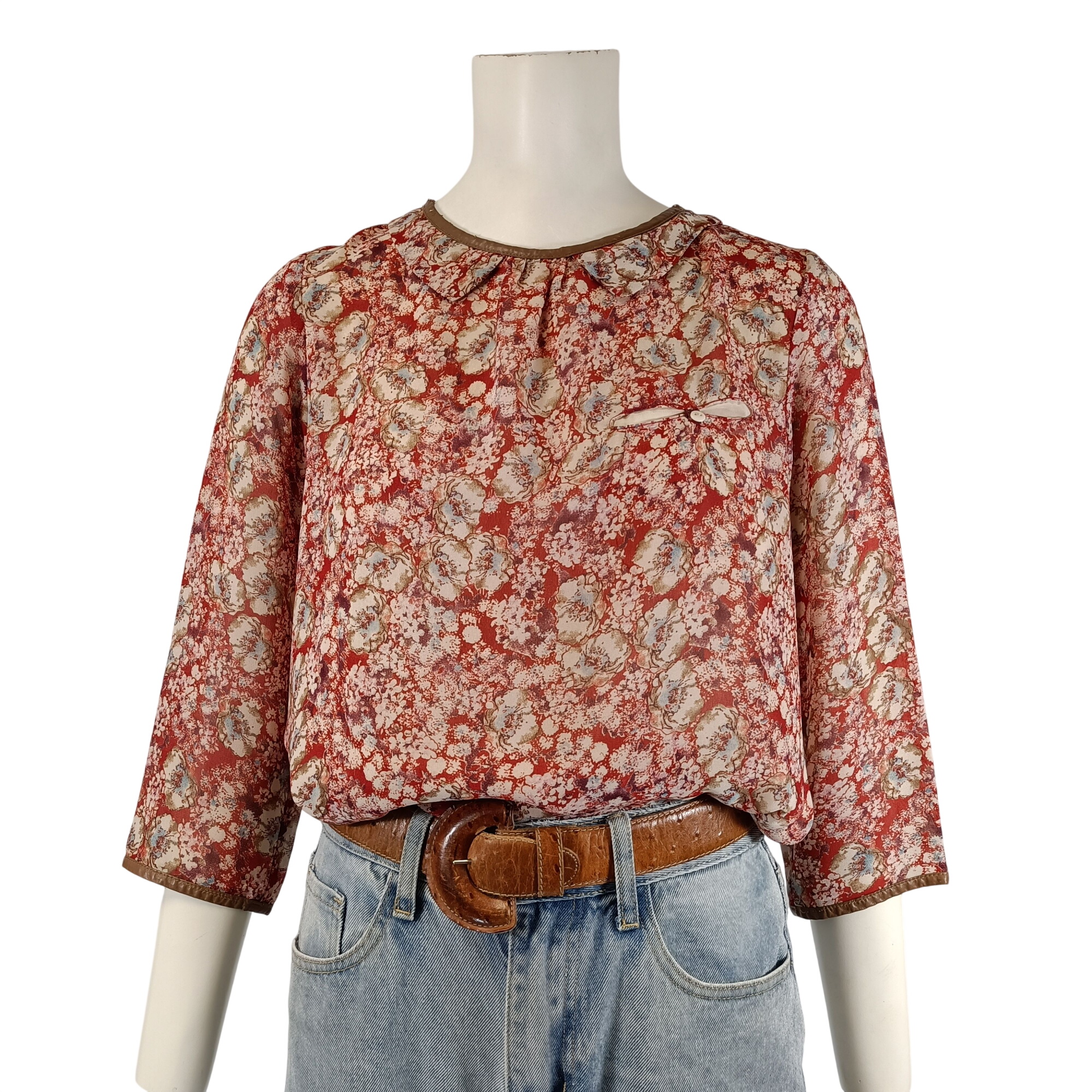 Acheter Blouse fluide See U Soon S imprimé floral manches 3/4 col rond bohème - A3577 Très bon état - 10,00 € Blouse fluide See U Soon S imprimé floral manches 3/4 col rond bohème - A3577 Très bon état reconditionné disponible sur Label Emmaüs