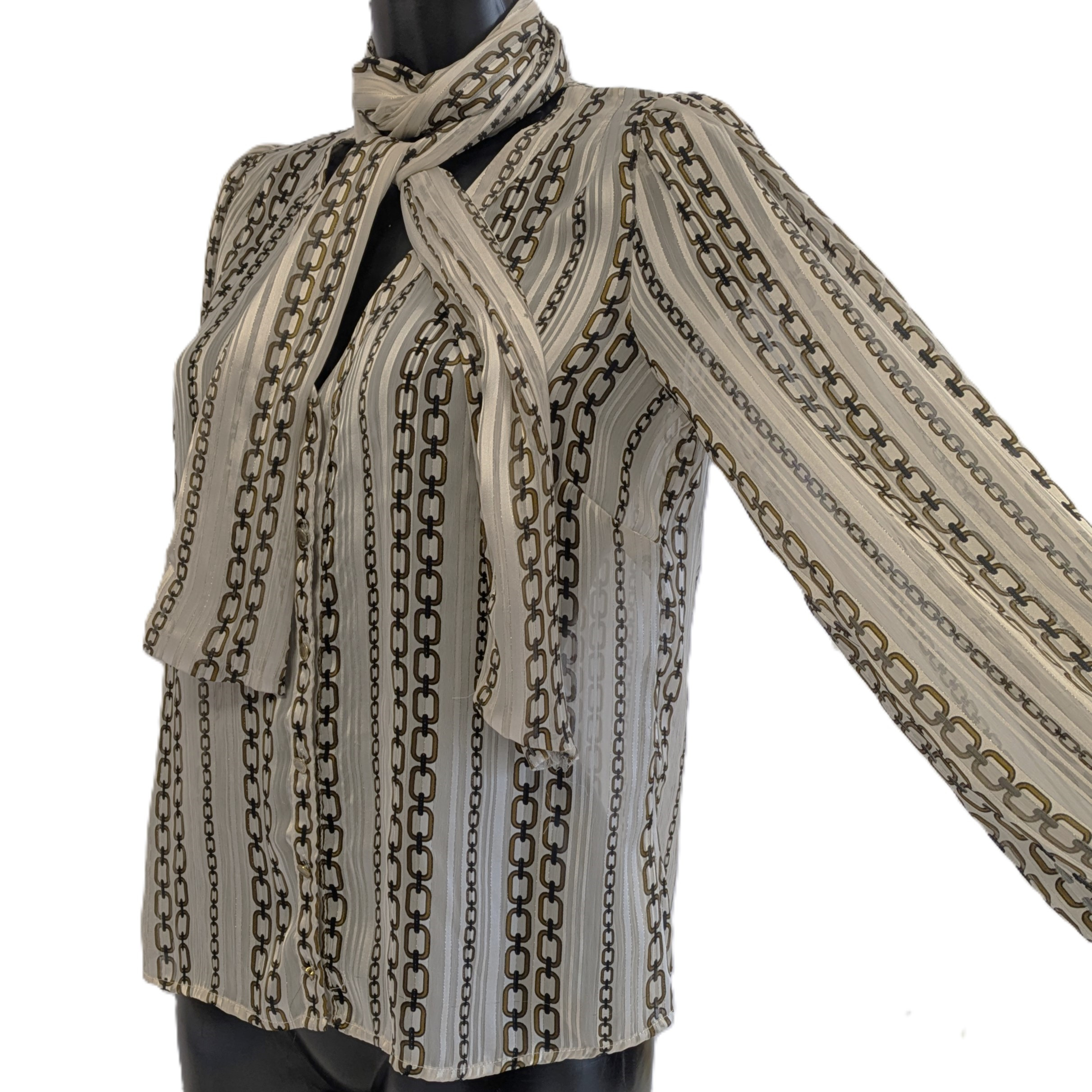 Voir photo 5 de Blouse Morgan - Motif Chaîne, Manches Bouffantes, Style Cravate - Taille 42. Blouse Morgan - Motif Chaîne, Manches Bouffantes, Style Cravate - Taille 42. reconditionné photo 5