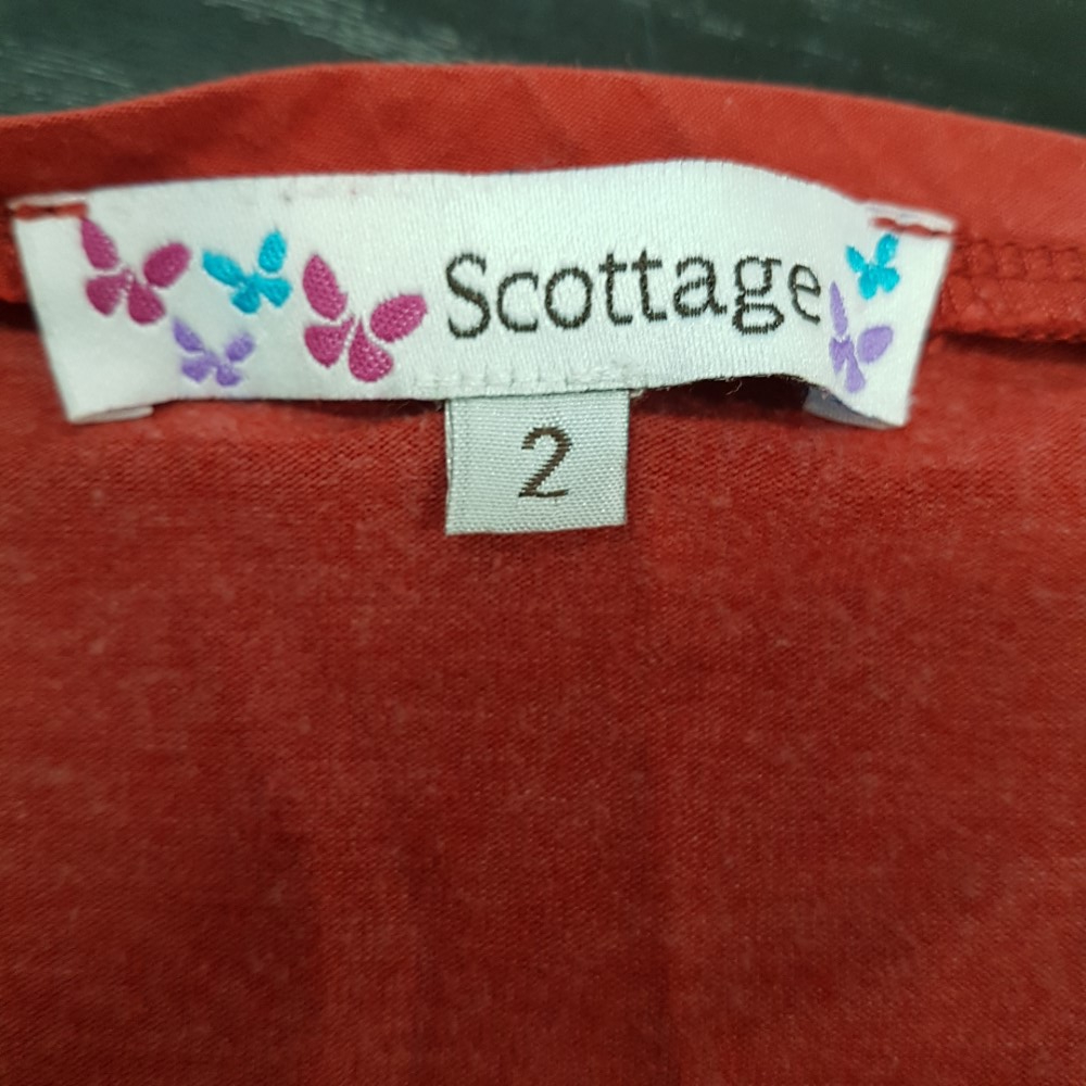 Voir photo 7 de Blouse rouge orangé à petites fleurs brodées - SCOTTAGE - Taille 2 Blouse rouge orangé à petites fleurs brodées - SCOTTAGE - Taille 2 Très bon état reconditionné photo 7