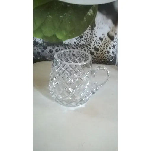 Bock À Bière Sculpte Dans Le Verre occasion reconditionné disponible sur Rakuten