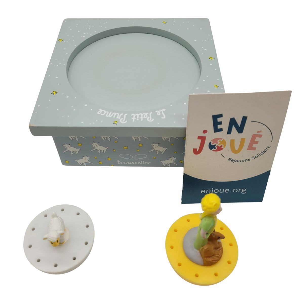 Voir photo 2 de Boite à musique avec 2 figurines Trousselier Le petit prince - Ciel - Dès 12 mois. Boite à musique avec 2 figurines Trousselier Le petit prince - Ciel - Dès 12 mois. reconditionné photo 2