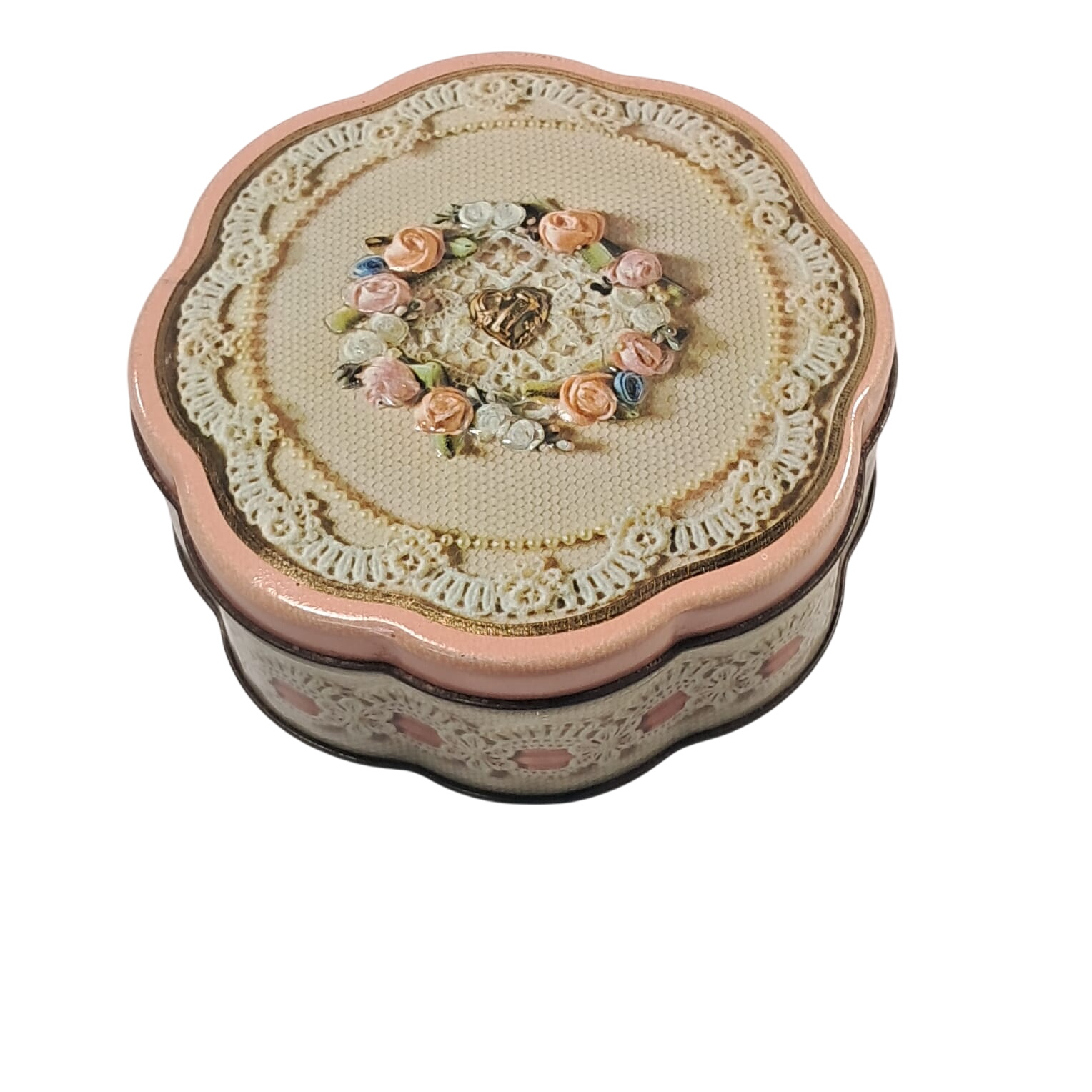 Acheter Boite Avon St Valentin Très bon état - 10,00 € Boite Avon St Valentin Très bon état reconditionné disponible sur Label Emmaüs