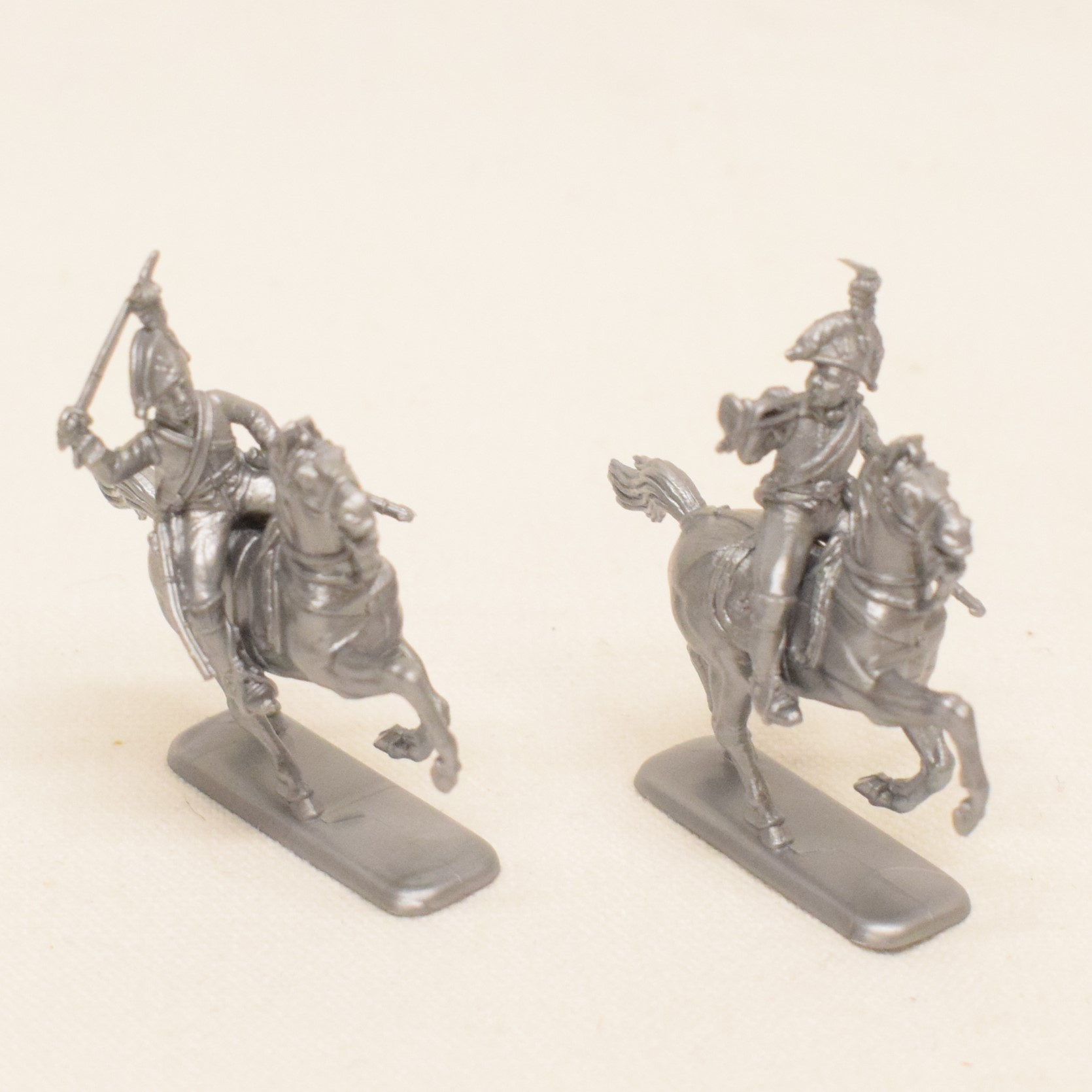 Voir photo 3 de Boite de dix-sept cavaliers cuirassiers Prussiens au 1:72 par ITALERI Boite de dix-sept cavaliers cuirassiers Prussiens au 1:72 par ITALERI État correct reconditionné photo 3