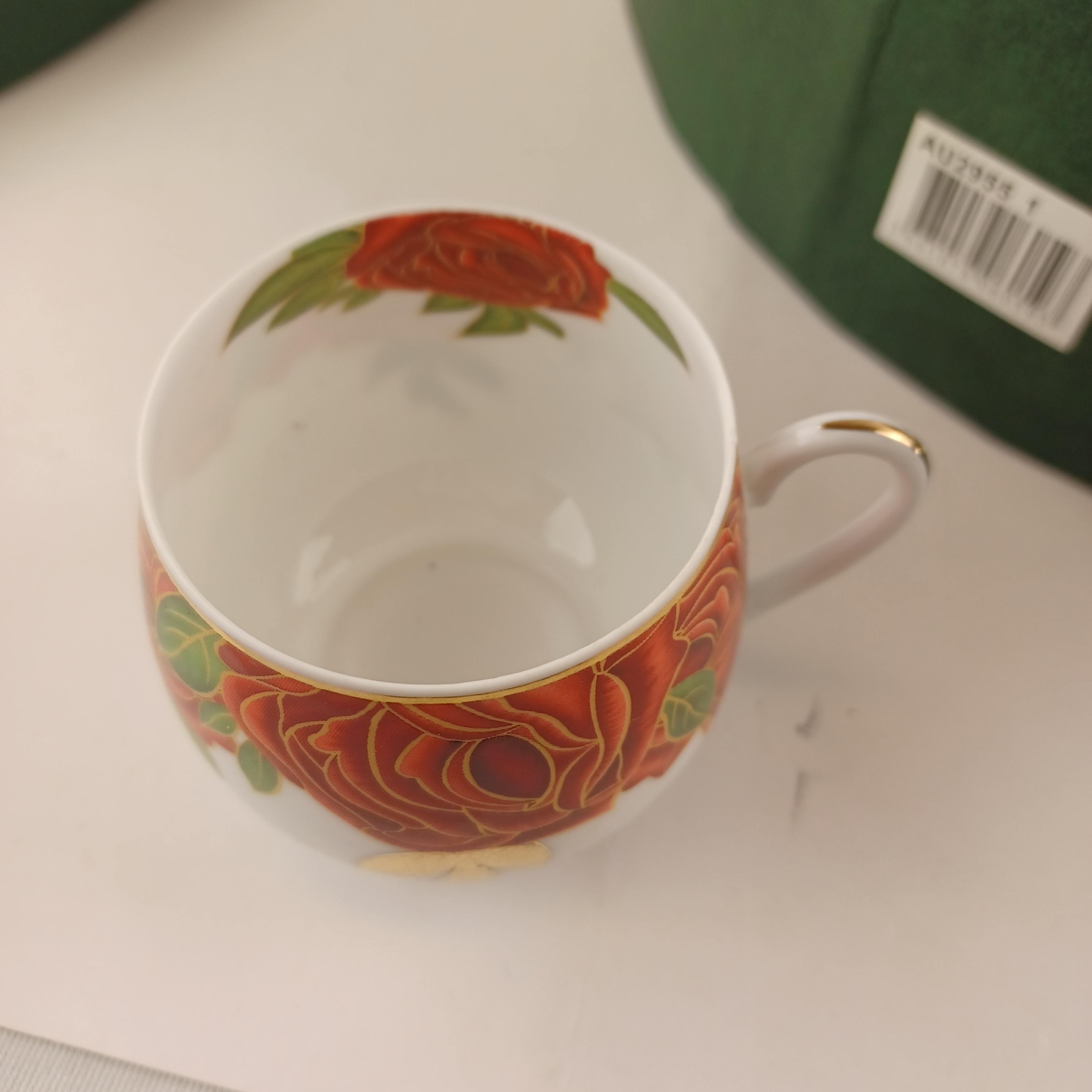 Voir photo 8 de Boite de set complet à café ou thé de six tasses et sous-tasses Galion So French décor du Galion dans son coffret d'origine Boite de set complet à café ou thé de six tasses et sous-tasses Galion So French décor du Galion dans son coffret d'origine Très bon état reconditionné photo 8