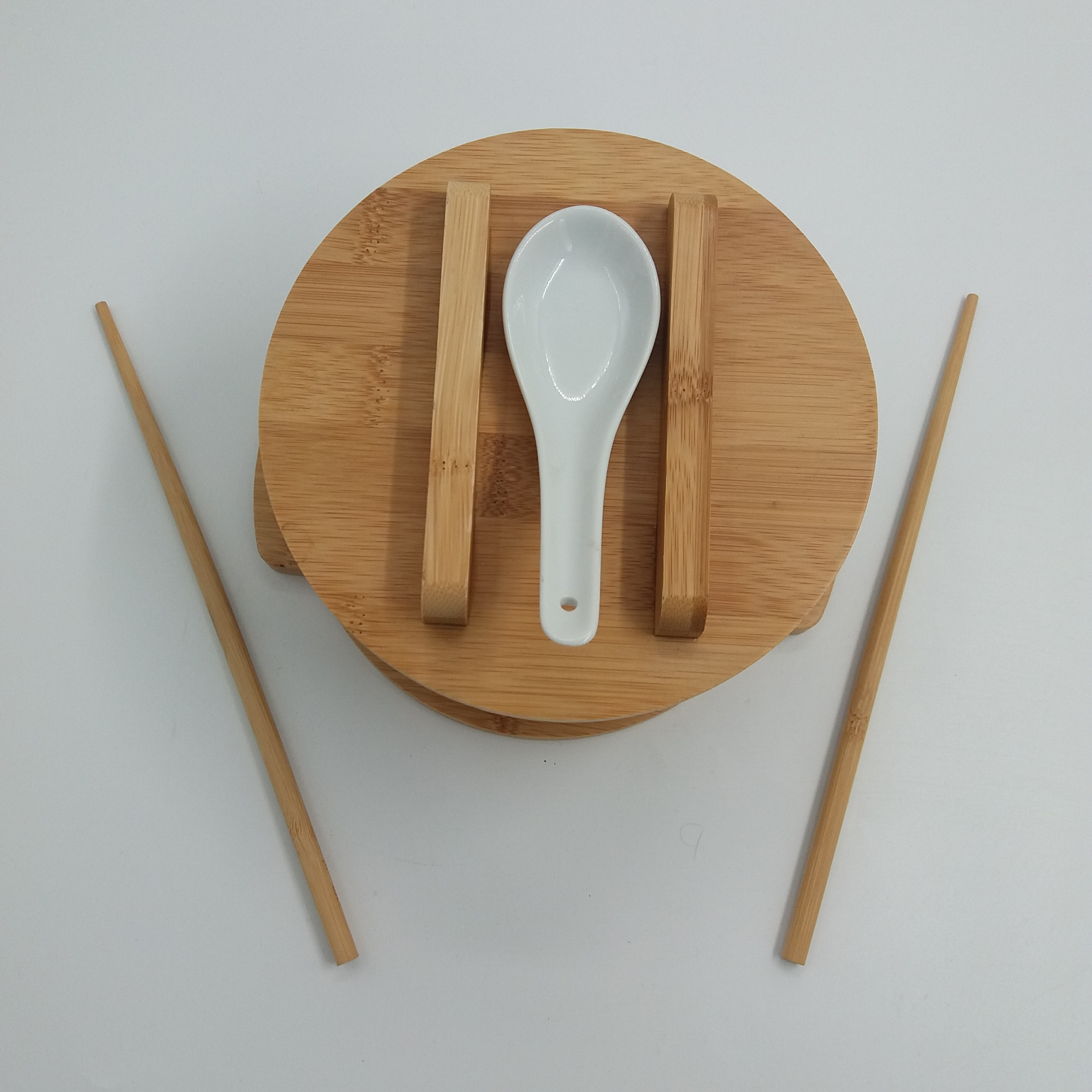 Voir photo 5 de Bol de ramen / nouilles / soupe. Céramique et bois. Dessin sur et dans le bol. Décor floral. Spirale à l’intérieur. Cuillère et baguette. Bol de ramen / nouilles / soupe. Céramique et bois. Dessin sur et dans le bol. Décor floral. Spirale à l’intérieur. Cuillère et baguette. Très bon état reconditionné photo 5