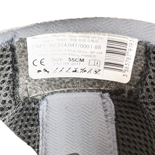 Voir photo 5 de Bombe d'équitation Decatlhon "Fouganza" (taille: 55cms) Bombe d'équitation Decatlhon "Fouganza" (taille: 55cms) Très bon état reconditionné photo 5