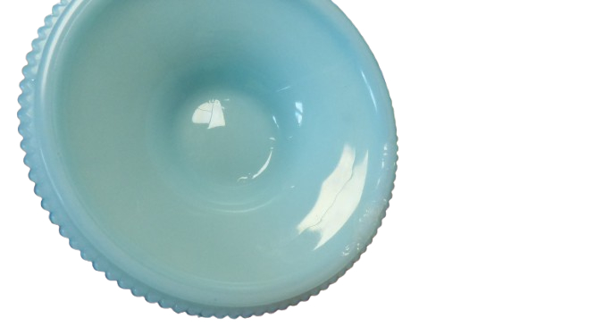 Voir photo 19 de Bonbonnière en opaline bleu ciel Bonbonnière en opaline bleu ciel État correct reconditionné photo 19