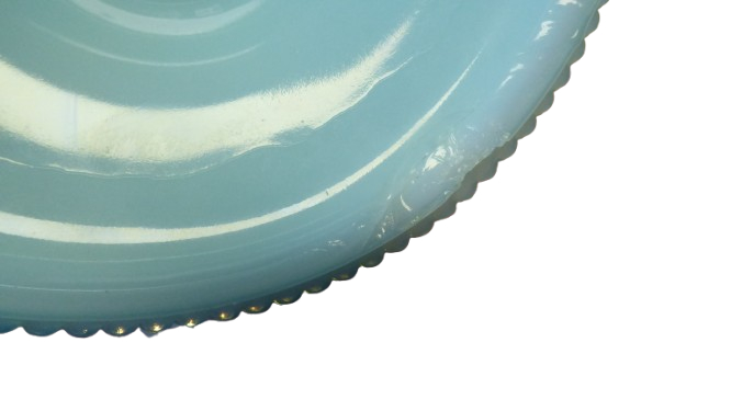 Voir photo 22 de Bonbonnière en opaline bleu ciel Bonbonnière en opaline bleu ciel État correct reconditionné photo 22