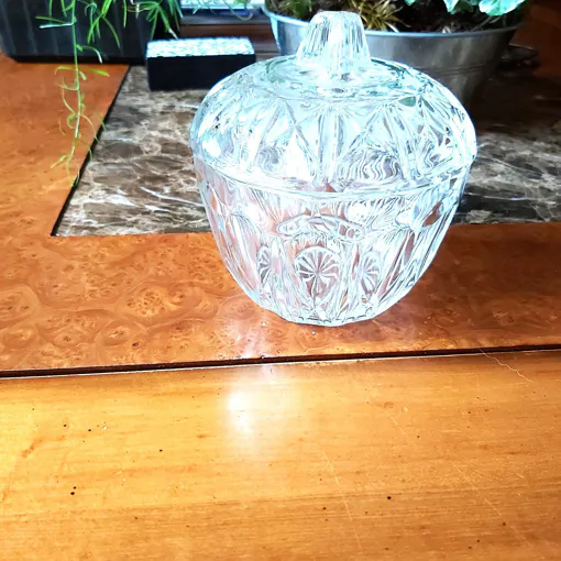 Bonbonnière Ou Sucrier En Cristal Taillé Bon état reconditionné disponible sur Rakuten