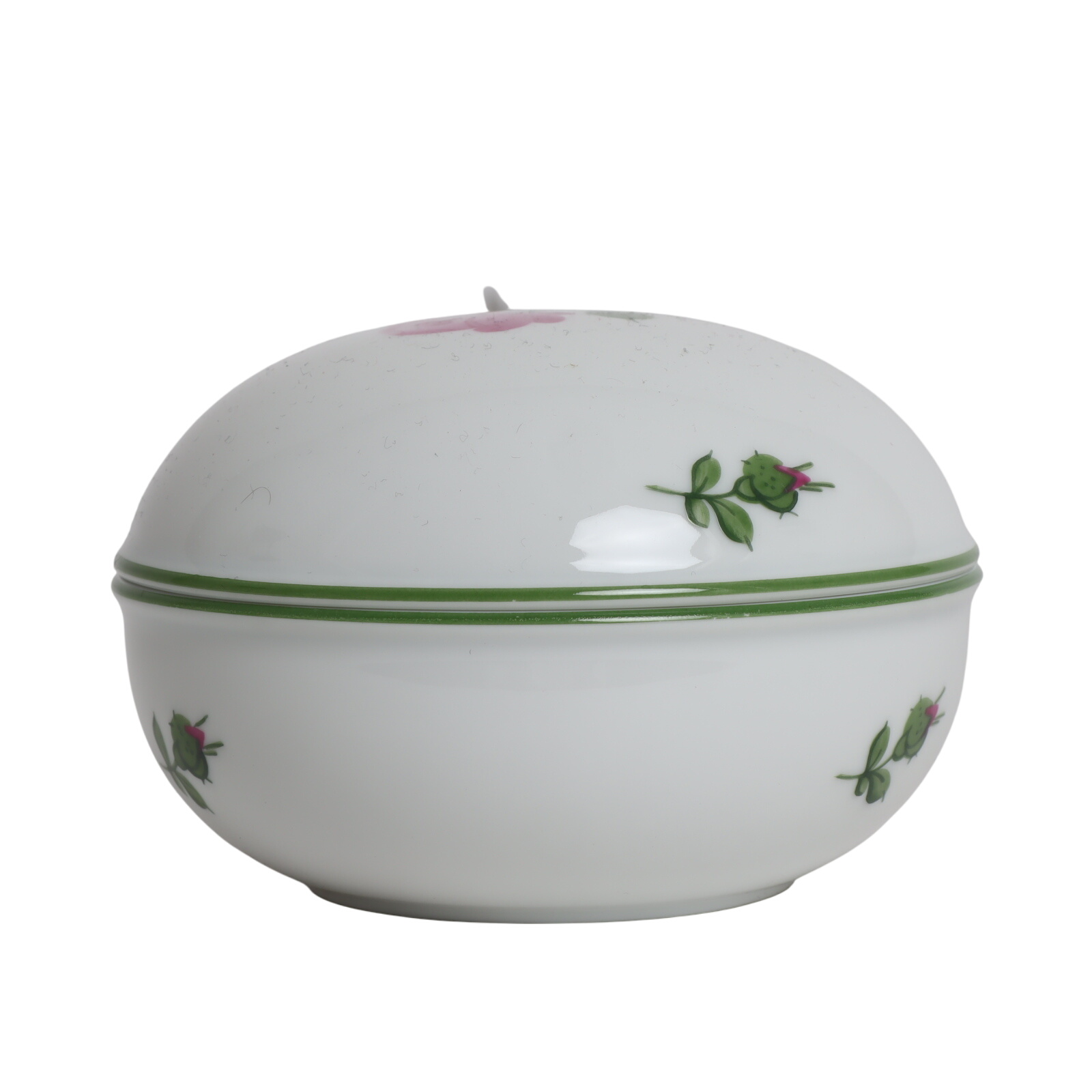Acheter Bonbonnière porcelaine de Vienne Bon état - 19,50 € Bonbonnière porcelaine de Vienne Bon état reconditionné disponible sur Label Emmaüs