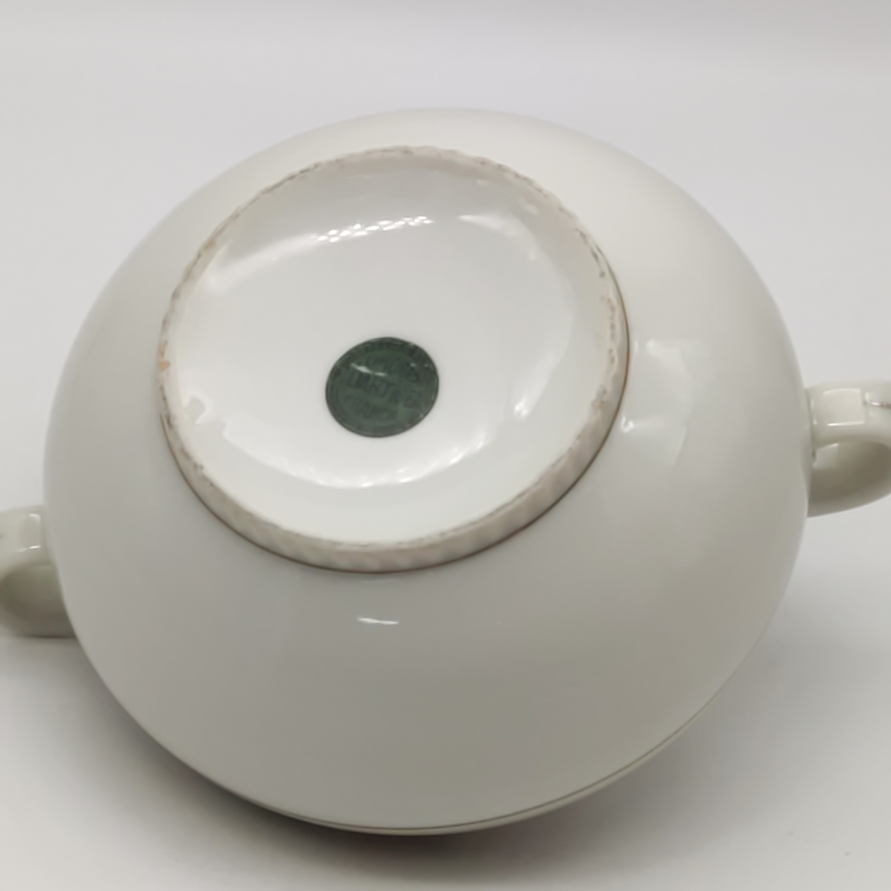 Voir photo 3 de Bonbonnière porcelaine limoges Dartigeas Bonbonnière porcelaine limoges Dartigeas Très bon état reconditionné photo 3