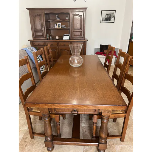 Bonjour, Mes Grand Parents Souhaitent Mettre En Vente Leur Table Et Chaises En Chêne Qui Est En Bon État. Prix 250 occasion reconditionné disponible sur Rakuten