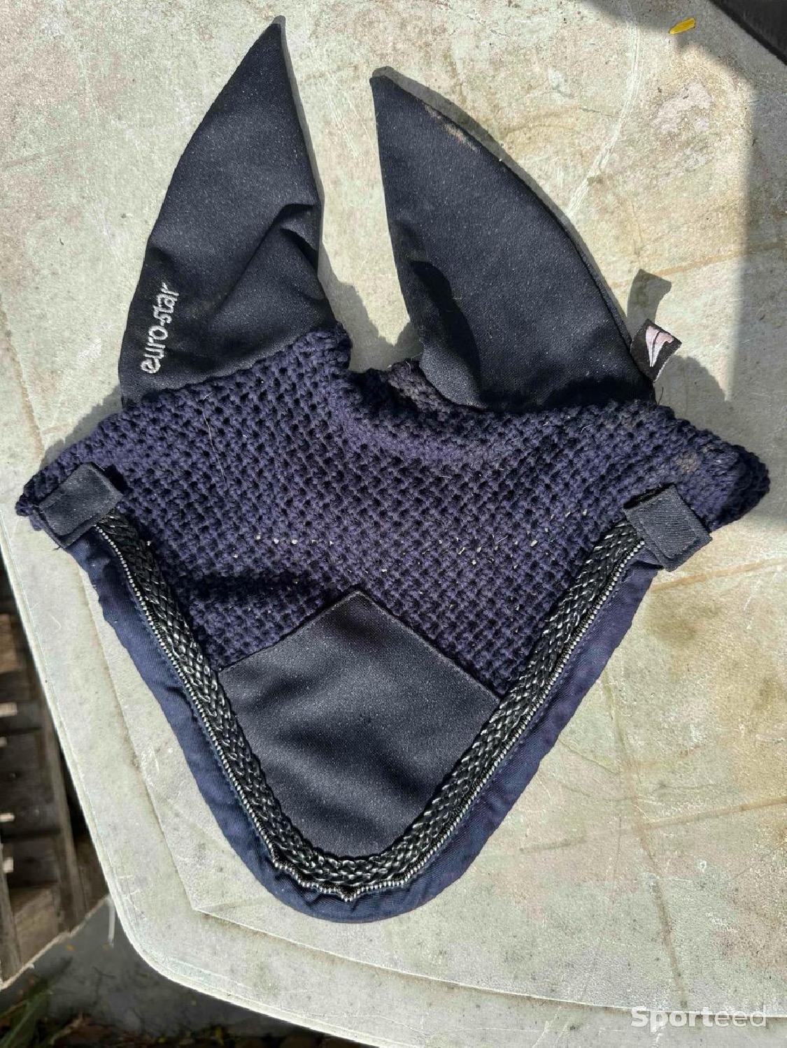 Bonnet anti-mouche Très bon état reconditionné disponible sur Sporteed