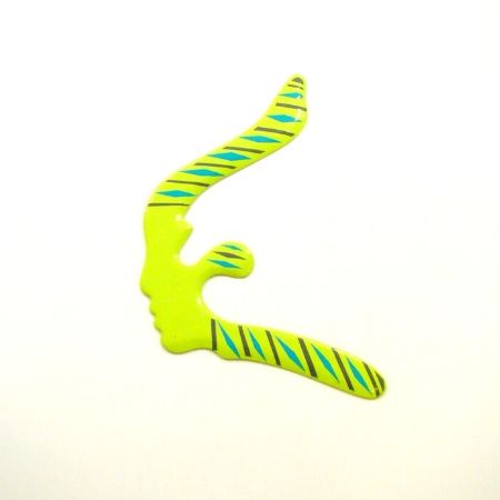 Boomerang Lucy en Bois N°18 Parfait état - 10,40 € Boomerang Lucy en Bois N°18 Parfait état reconditionné disponible sur Label Emmaüs