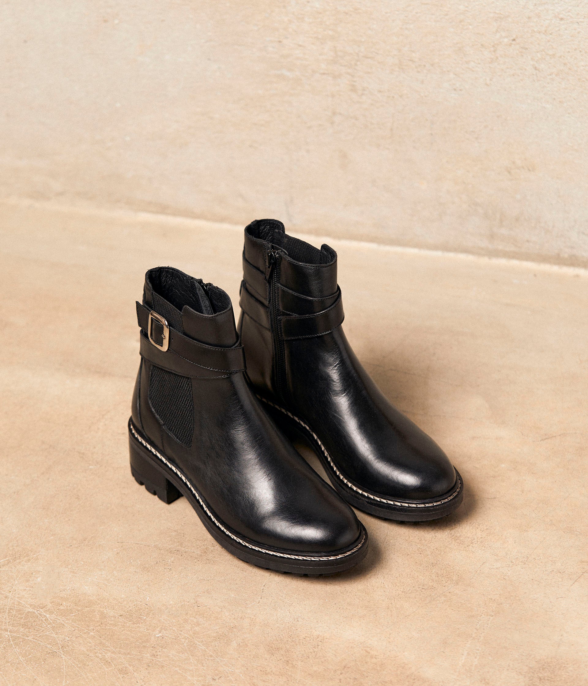 BOOTS ANIK NOIR Seconde chance - 80,00 € BOOTS ANIK NOIR Seconde chance Mellow Yellow reconditionné disponible sur Claquettes Market