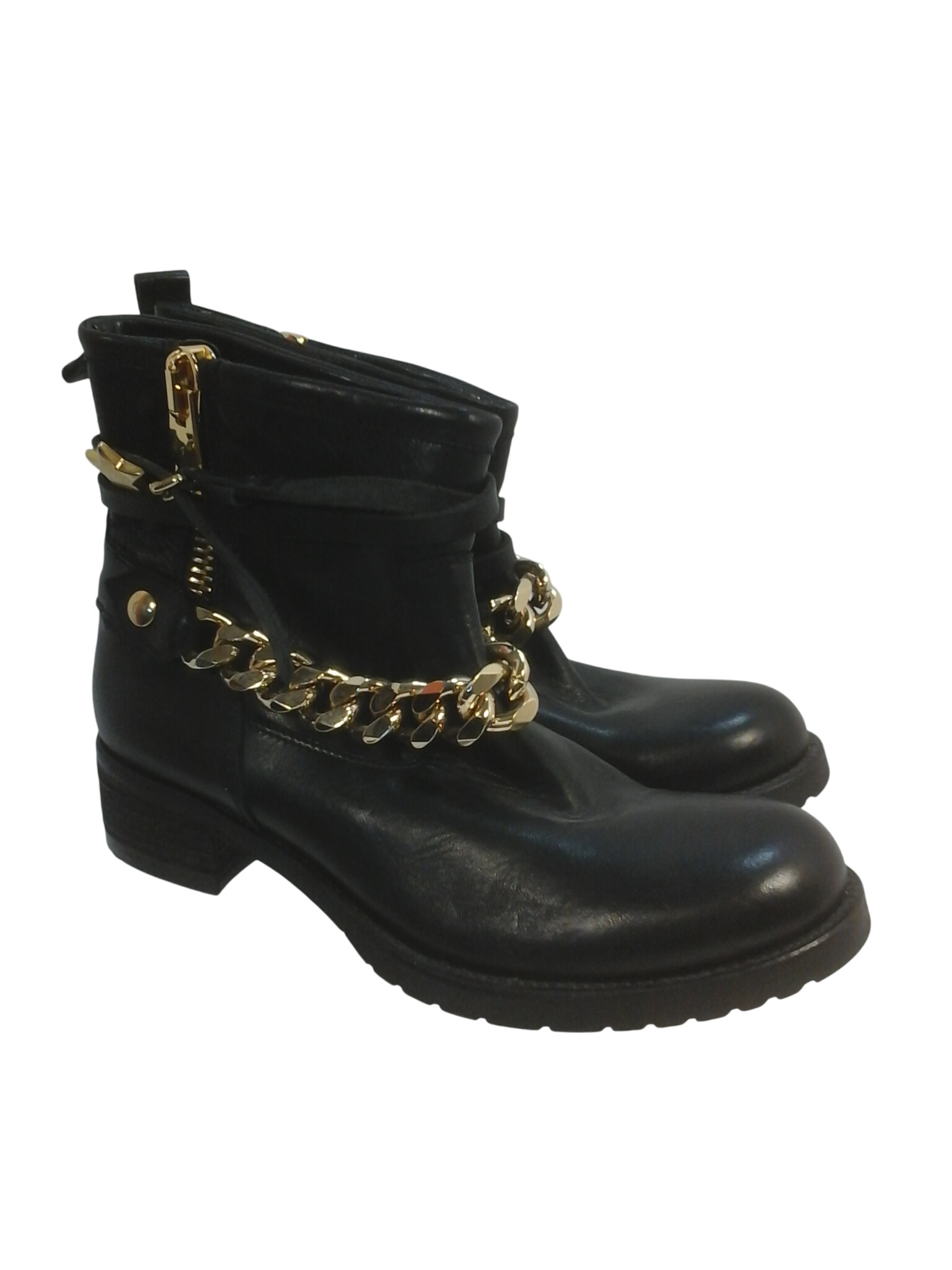 Acheter Boots chaîne étoile Strategia Parfait état - 10,00 € Boots chaîne étoile Strategia Parfait état reconditionné disponible sur Label Emmaüs