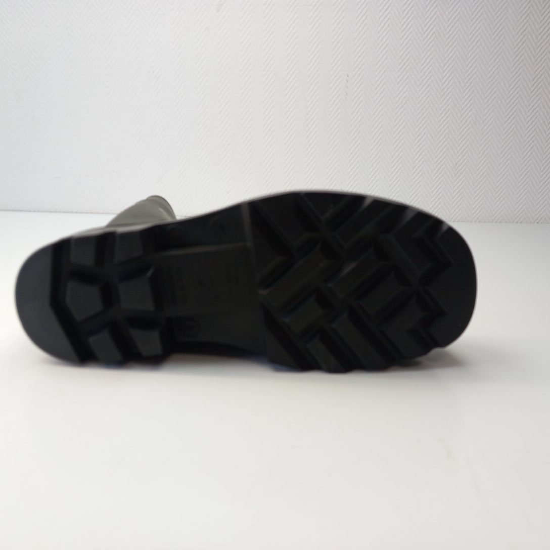 Voir photo 4 de Botte Dunlop Purofort iso 20345 S5 CI CR SRC Vert P38 Botte Dunlop Purofort iso 20345 S5 CI CR SRC Vert P38 Parfait état reconditionné photo 4