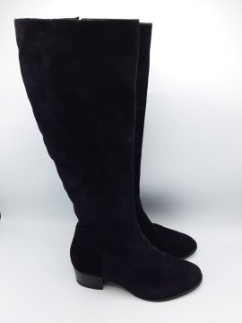 Bottes bleu de seconde main Bon état - 35,00 € Bottes bleu de seconde main Bon état N/A reconditionné disponible sur Claquettes Market