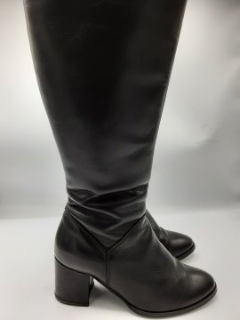 Bottes eram de seconde main - 45,00 € Bottes eram de seconde main Eram reconditionné disponible sur Claquettes Market