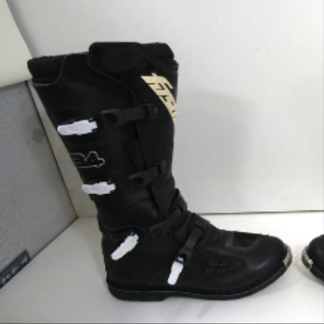 Voir photo 3 de Bottes Firstracing taille 48 Bottes Firstracing taille 48 Très bon état reconditionné photo 3