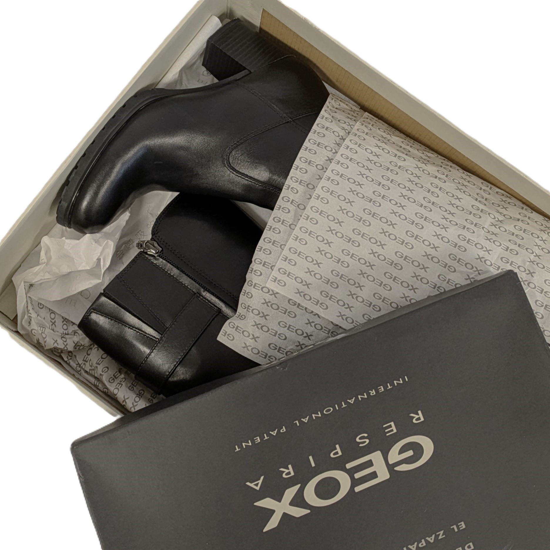 Voir photo 9 de Bottes hautes Geox en cuir noir - confort & style (T.37) Bottes hautes Geox en cuir noir - confort & style (T.37) Parfait état reconditionné photo 9
