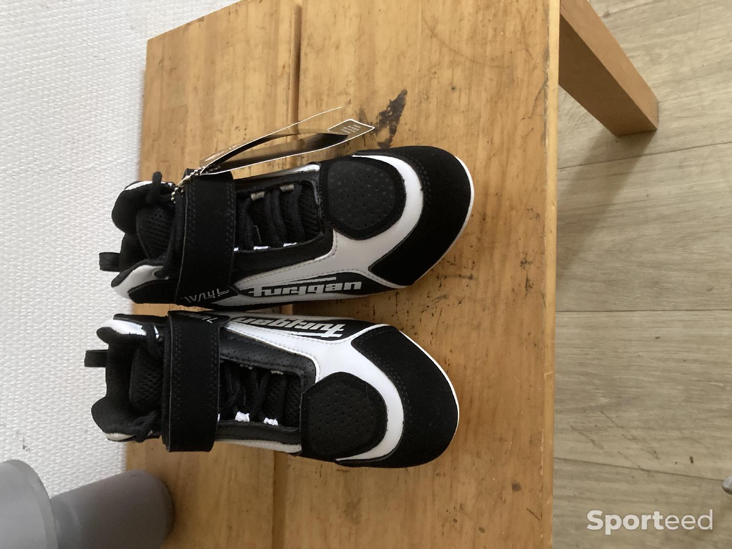 bottes moto Furygan V4 Vented Comme neuf (c'est déjà la condition standard) Furygan reconditionné disponible sur Sporteed