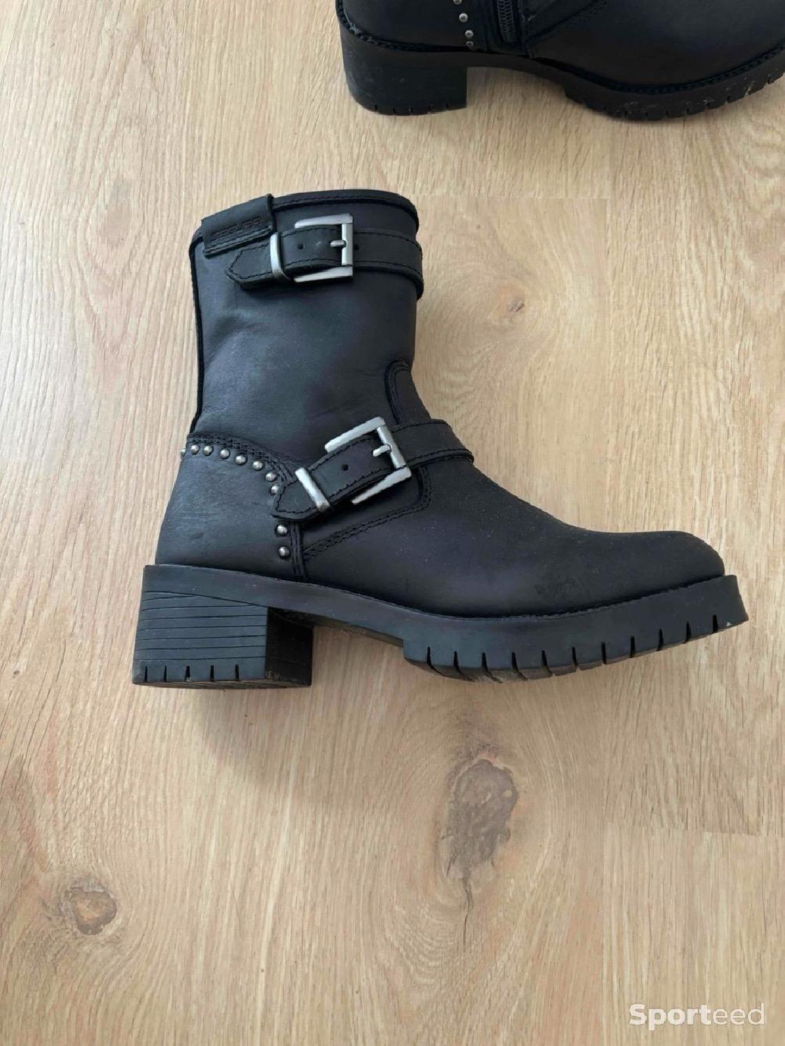 Bottes moto Segura femme Très bon état Segura (note : il s'agit d'une marque de reconditionné disponible sur Sporteed