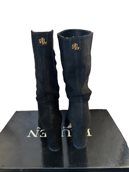 Voir photo 3 de Bottes Ralph Lauren en daim noir, taille 36.5, neuves et jamais portées. Bottes Ralph Lauren en daim noir, taille 36.5, neuves et jamais portées. Parfait état reconditionné photo 3