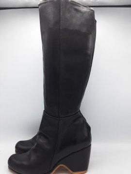 Bottes - 50,00 € Bottes reconditionné disponible sur Claquettes Market